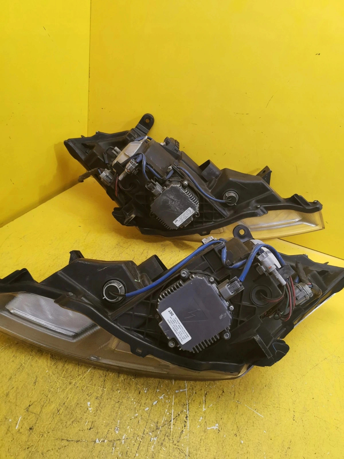 NISSAN MURANO Z50 03-08 Phare XENON Autolamps 4 NISSAN MURANO Z50 03-08 Phare XENON