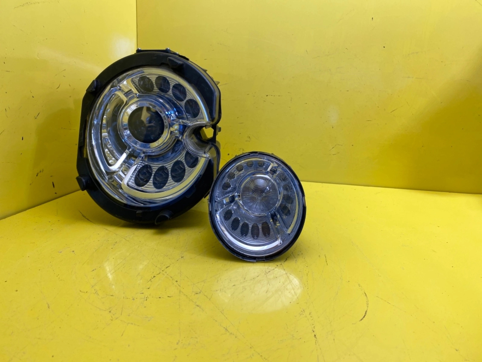 Projecteur GAUCHE BENTLEY MULSANNE 3Y1.941.015.H Autolamps Projecteur GAUCHE BENTLEY MULSANNE 3Y1.941.015.H