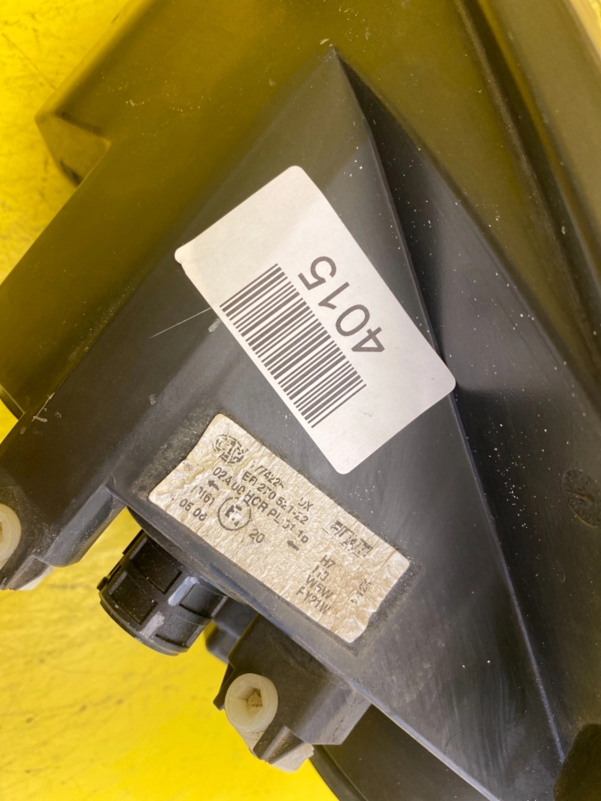 Phare droit LANCIA YPSILON II LIFT 03-06 Autolamps 2 Phare droit LANCIA YPSILON II LIFT 03-06