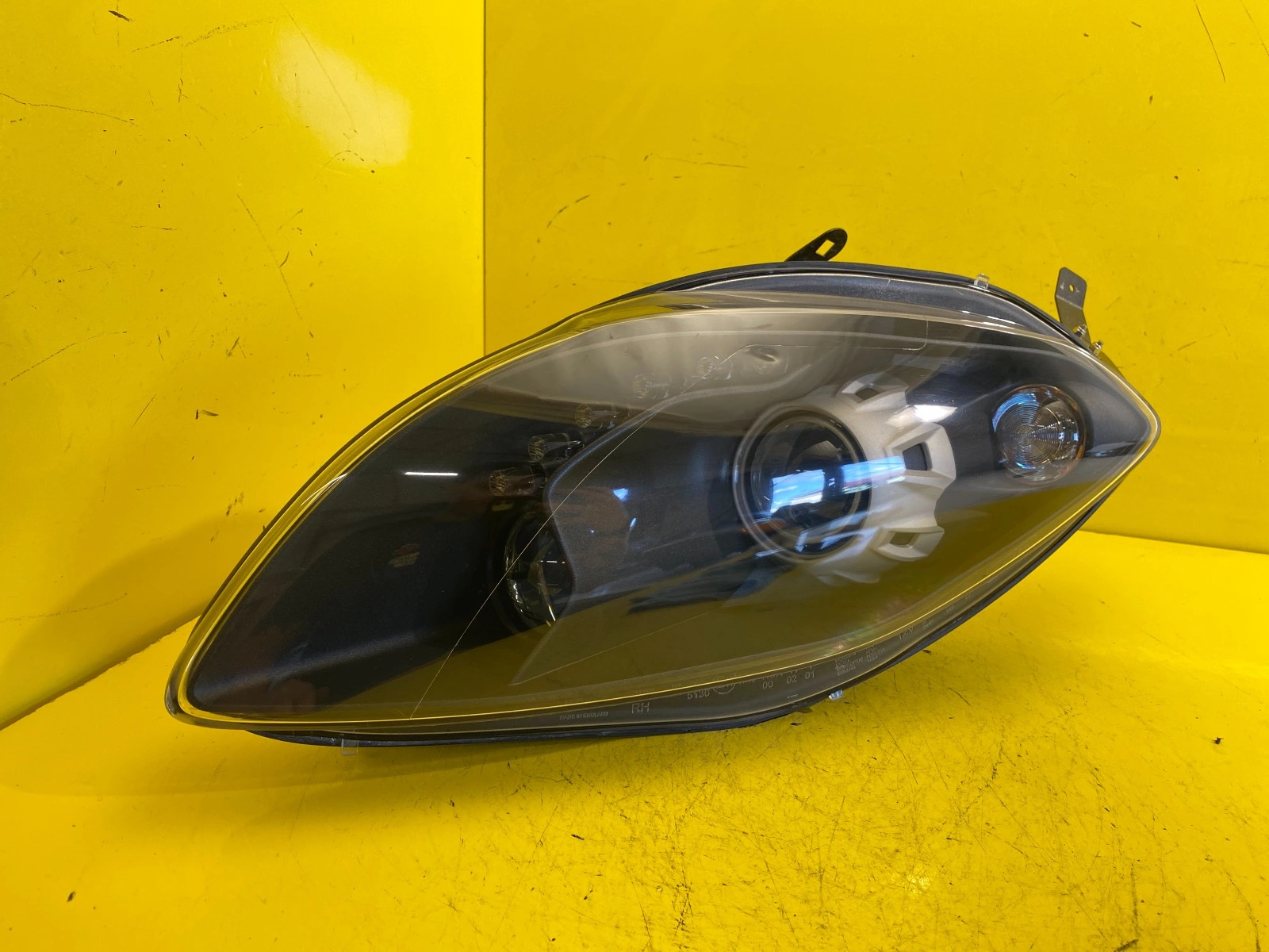 MERCEDES SLR MCLAREN A199 STIRLING Projecteur MOSS Autolamps MERCEDES SLR MCLAREN A199 STIRLING Projecteur MOSS