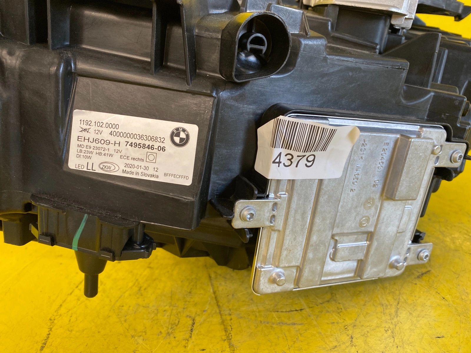 Phare droit BMW 4 G22 G23 G26 M3 G80 M4 G82 FULL LED 7495846-06 Autolamps 2 Phare droit BMW 4 G22 G23 G26 M3 G80 M4 G82 FULL LED 7495846-06