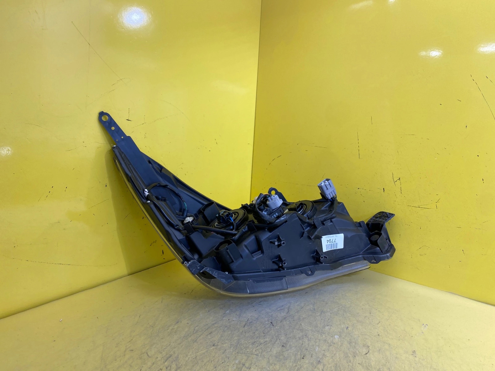 Phare gauche SUBARU FORESTER 2013- ordinaire Autolamps 2 Phare gauche SUBARU FORESTER 2013- ordinaire