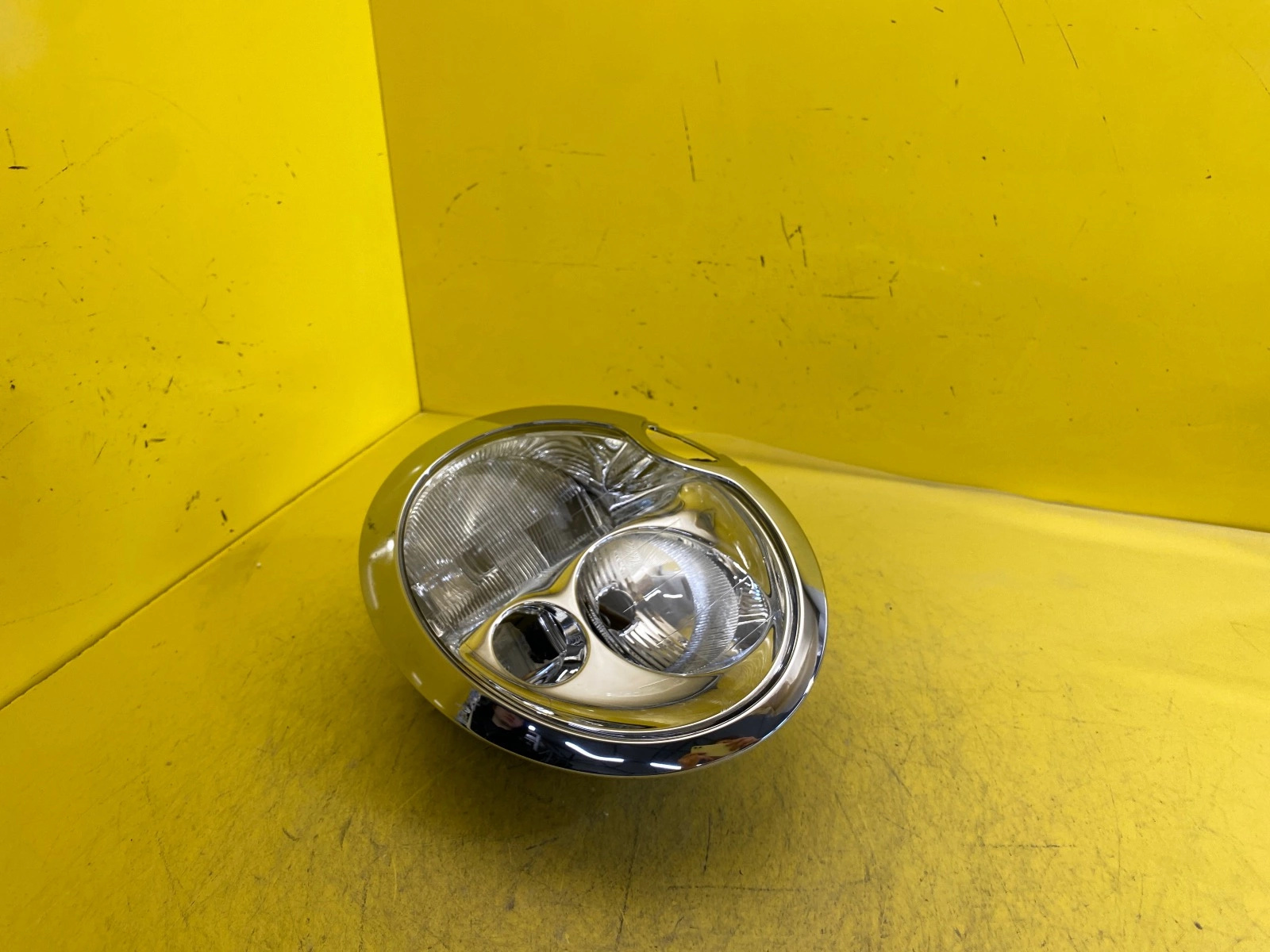 Phare droit MINI COOPER R50 2001-2004 Plain M540594080 Autolamps Phare droit MINI COOPER R50 2001-2004 Plain M540594080