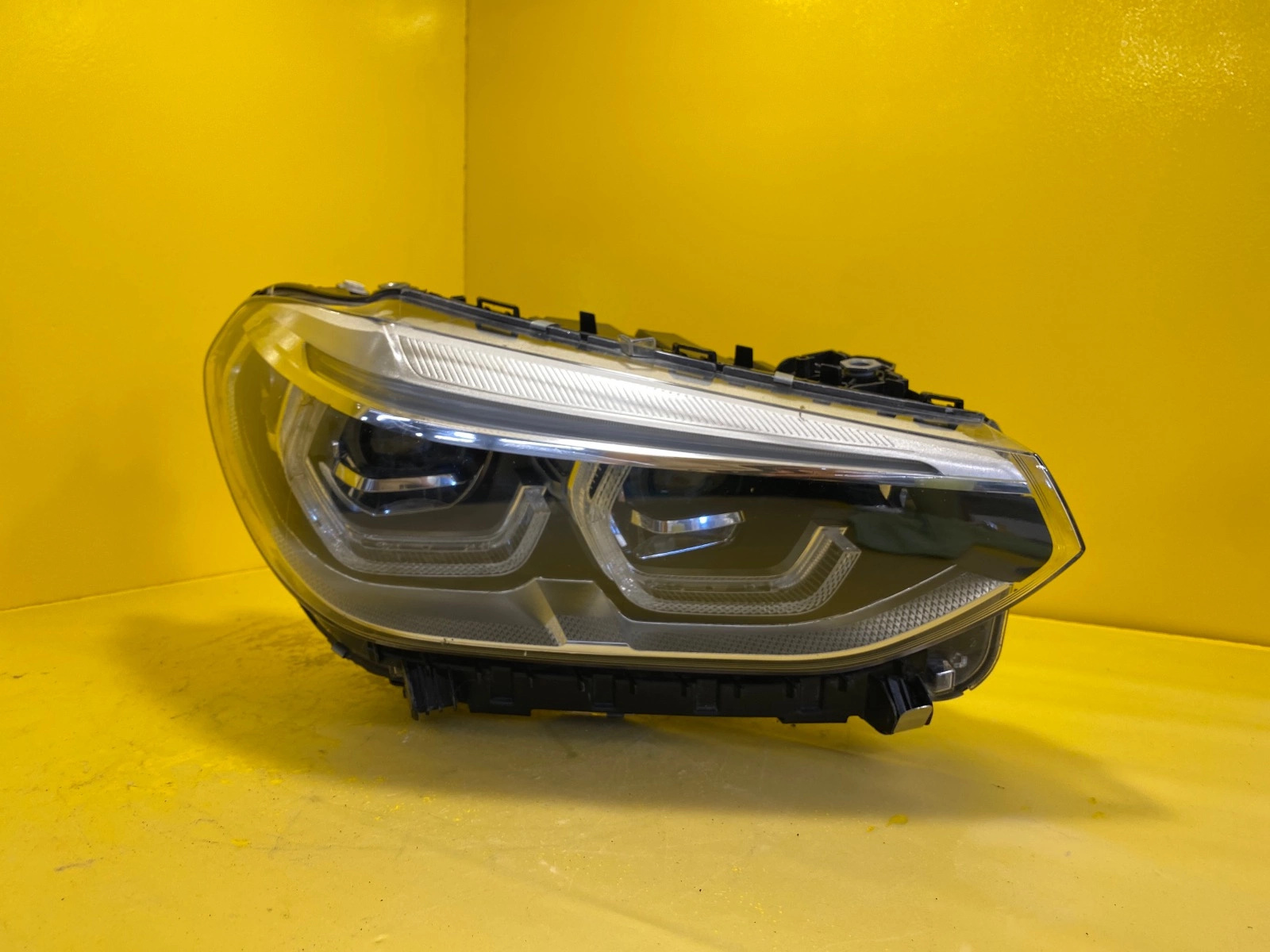 Phare droit Bmw X3 G01 X4 G02 18+ Adaptive Led Autolamps Phare droit Bmw X3 G01 X4 G02 18+ Adaptive Led