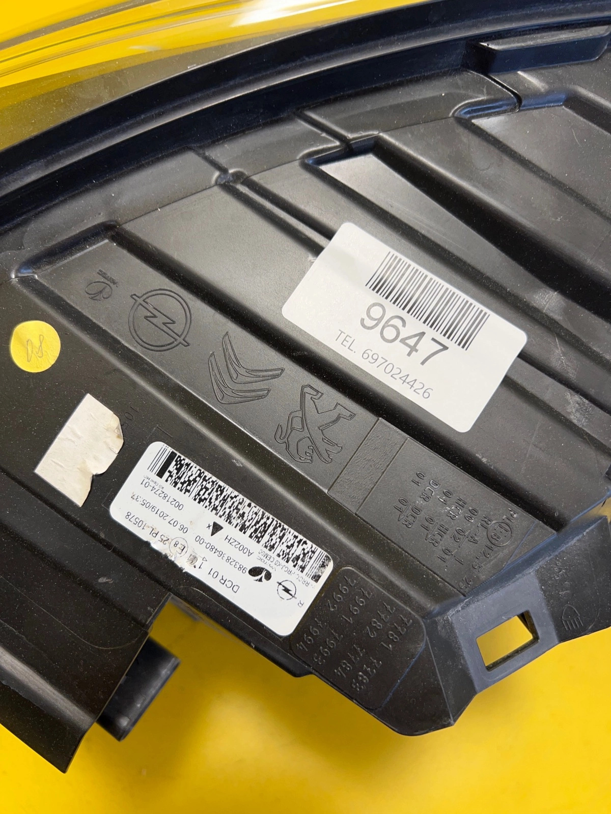 Phare droit Opel Zafira D IV VIVARO C III BI XENON 2019-. Autolamps 2 Phare droit Opel Zafira D IV VIVARO C III BI XENON 2019-.