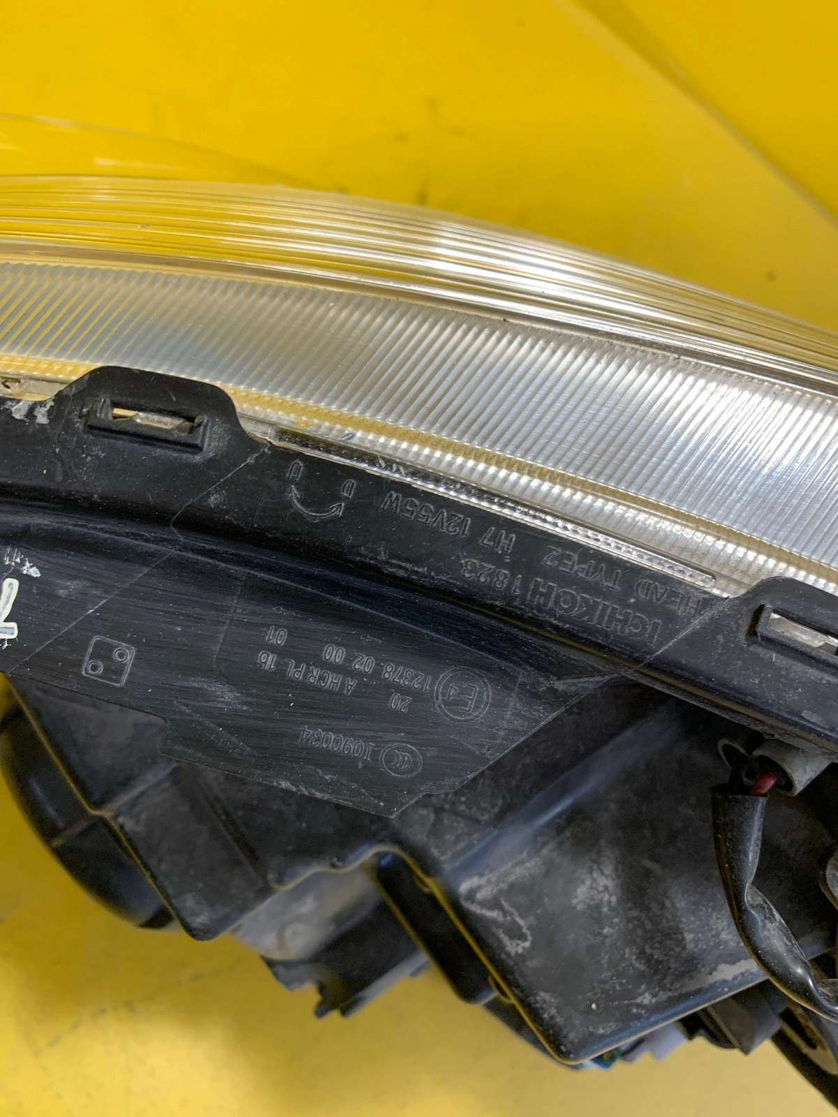 Phare gauche Subaru FORESTER 09-13 ordinaire Autolamps 3 Phare gauche Subaru FORESTER 09-13 ordinaire