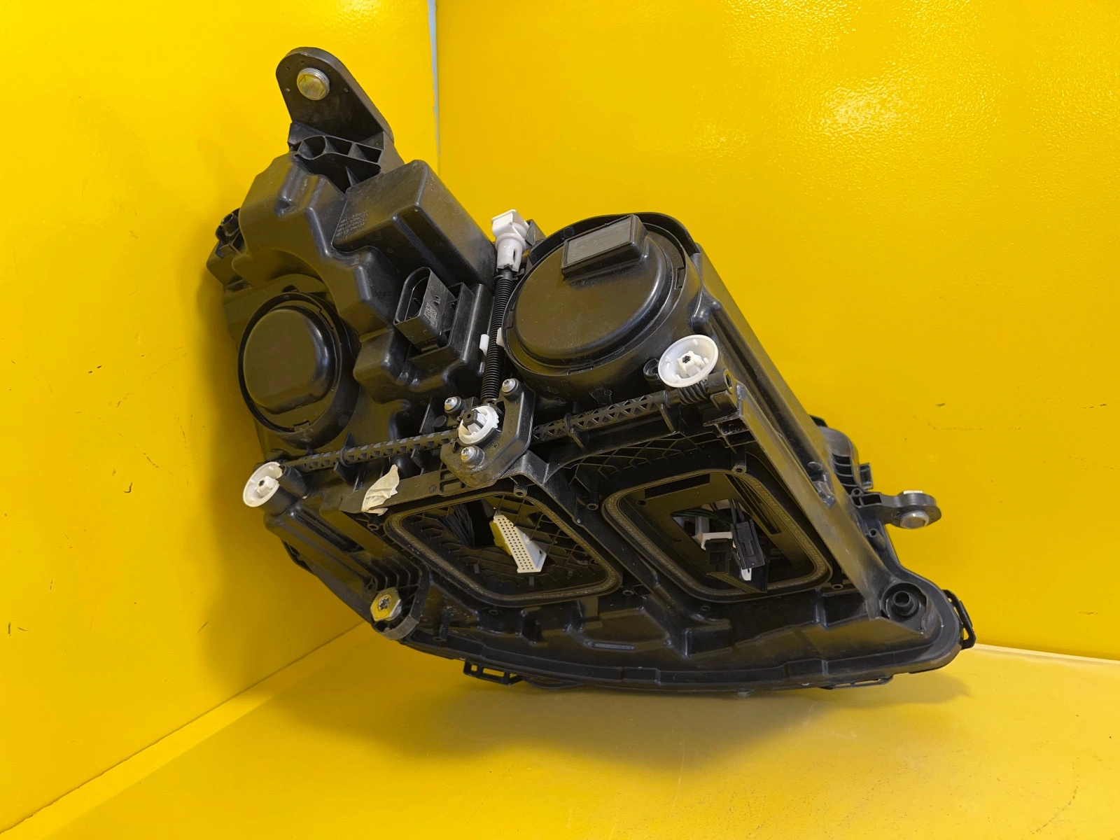 Phare gauche Mercedes W213 Lift Multibeam A2139064109 Autolamps 3 Phare gauche Mercedes W213 Lift Multibeam A2139064109