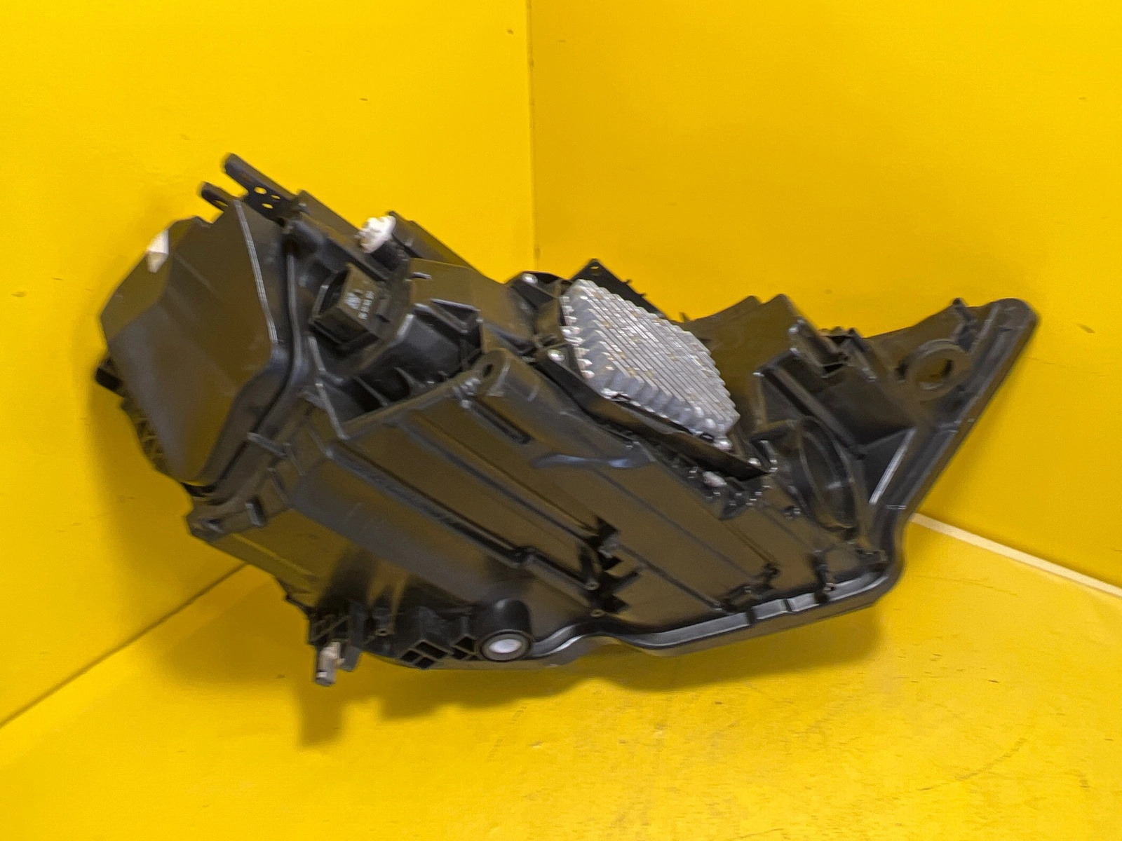 Phare gauche FULL LED AUDI A6 C8 4K0941039 Autolamps 3 Phare gauche FULL LED AUDI A6 C8 4K0941039