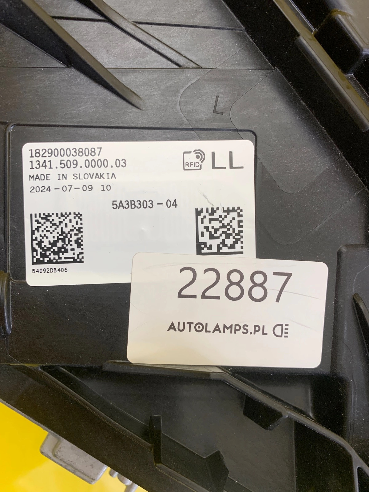 Phare BMW 4 G22 G23 M4 G82 G83 Lampe avant gauche Laser 5A3B303-04 Autolamps 2 Phare BMW 4 G22 G23 M4 G82 G83 Lampe avant gauche Laser 5A3B303-04