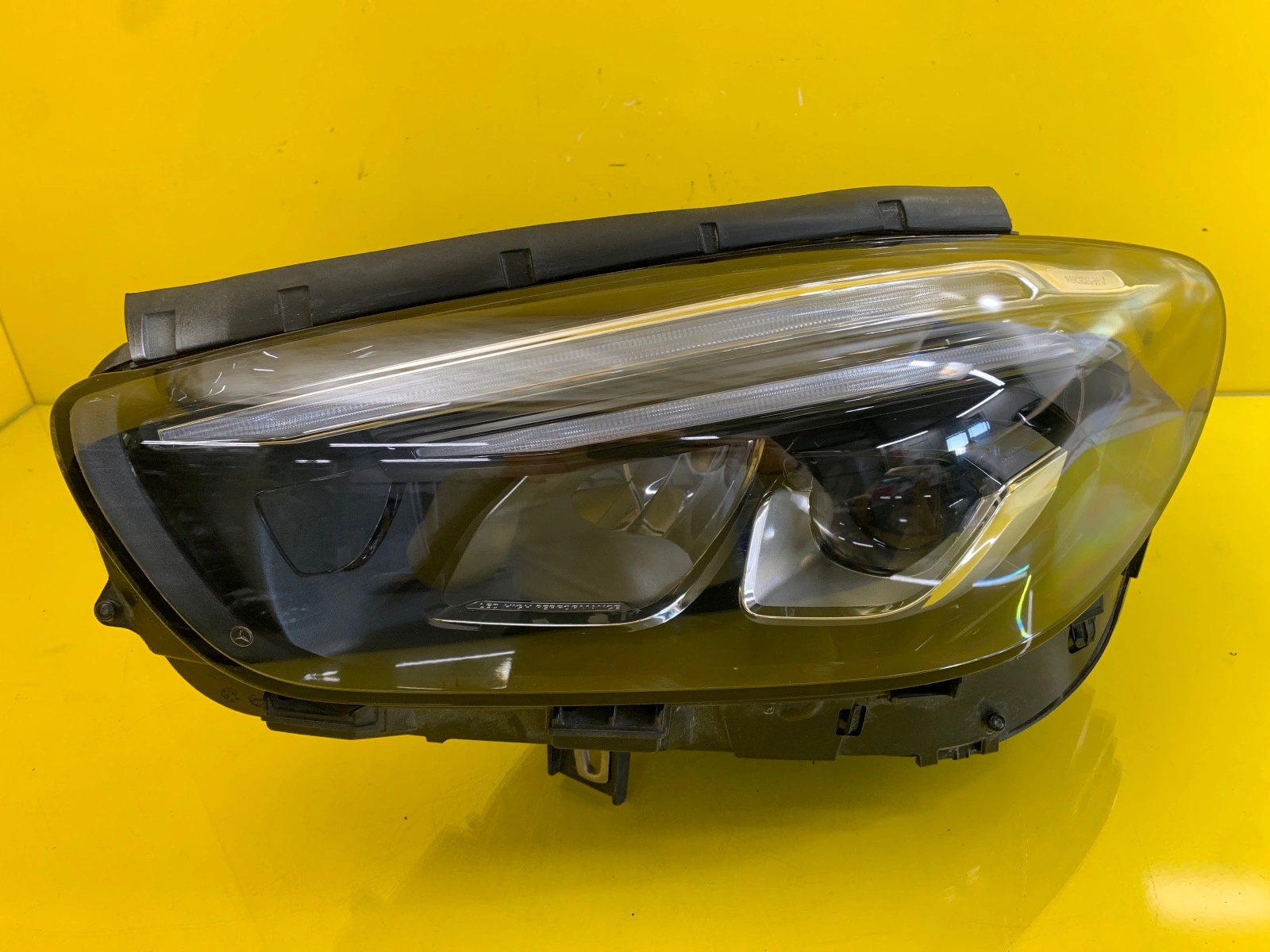 Phare gauche Mercedes classe B W247 Full Led A2479065703 Autolamps Phare gauche Mercedes classe B W247 Full Led A2479065703