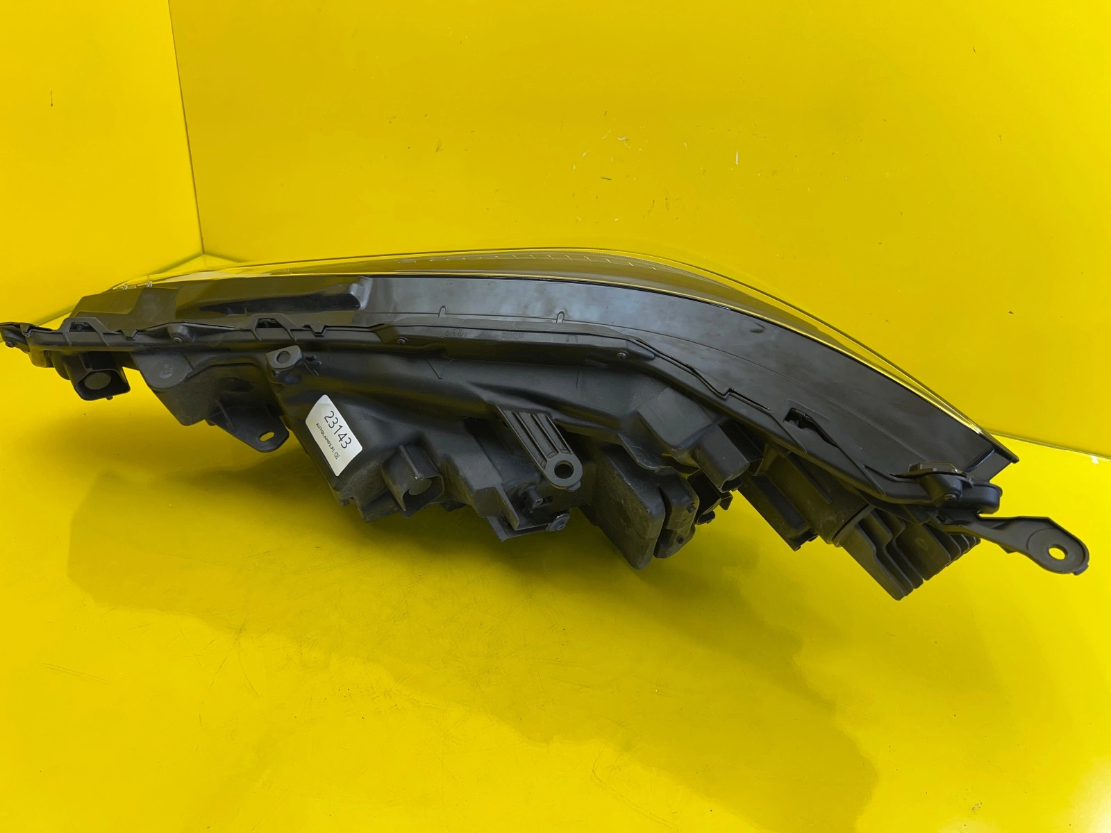 Phare droit Lexus NX NX350H NX450H Full Led 2022 Autolamps 3 Phare droit Lexus NX NX350H NX450H Full Led 2022