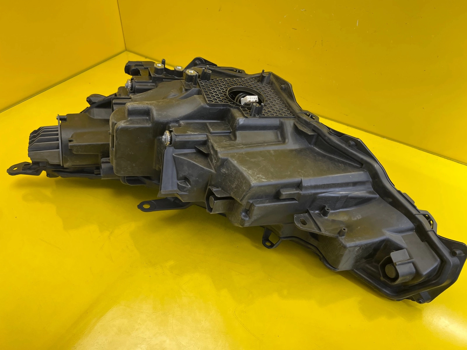 Phare droit Lexus NX NX350H NX450H Full Led 2022 Autolamps 4 Phare droit Lexus NX NX350H NX450H Full Led 2022