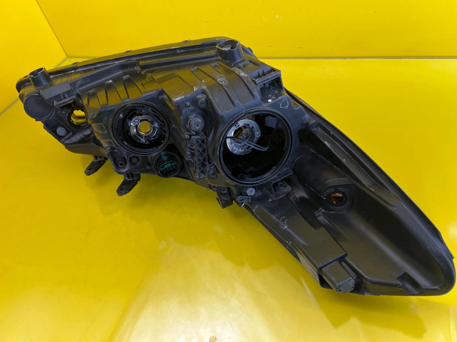 Phare avant gauche Kia Forte 2018- US Common Lens Autolamps 5 Phare avant gauche Kia Forte 2018- US Common Lens