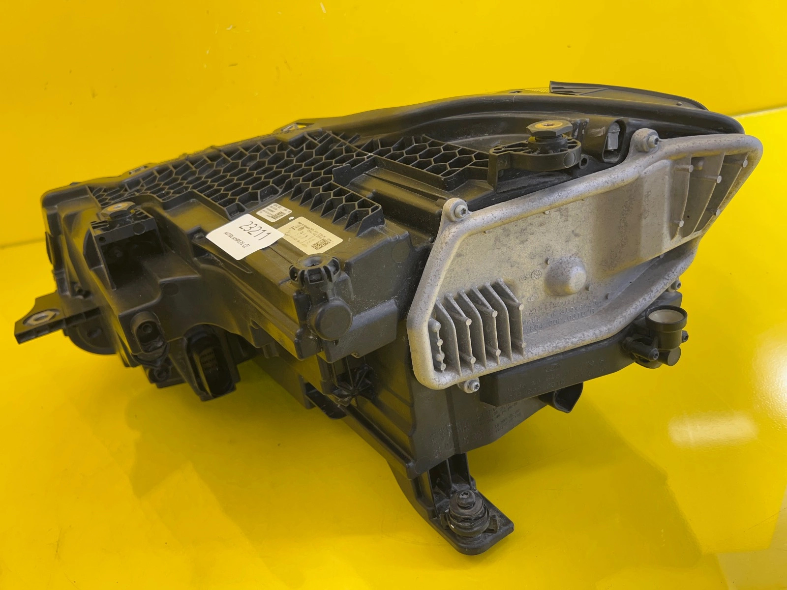 Phare droit VW Caddy V Full Led 2K8941036H Autolamps 4 Phare droit VW Caddy V Full Led 2K8941036H