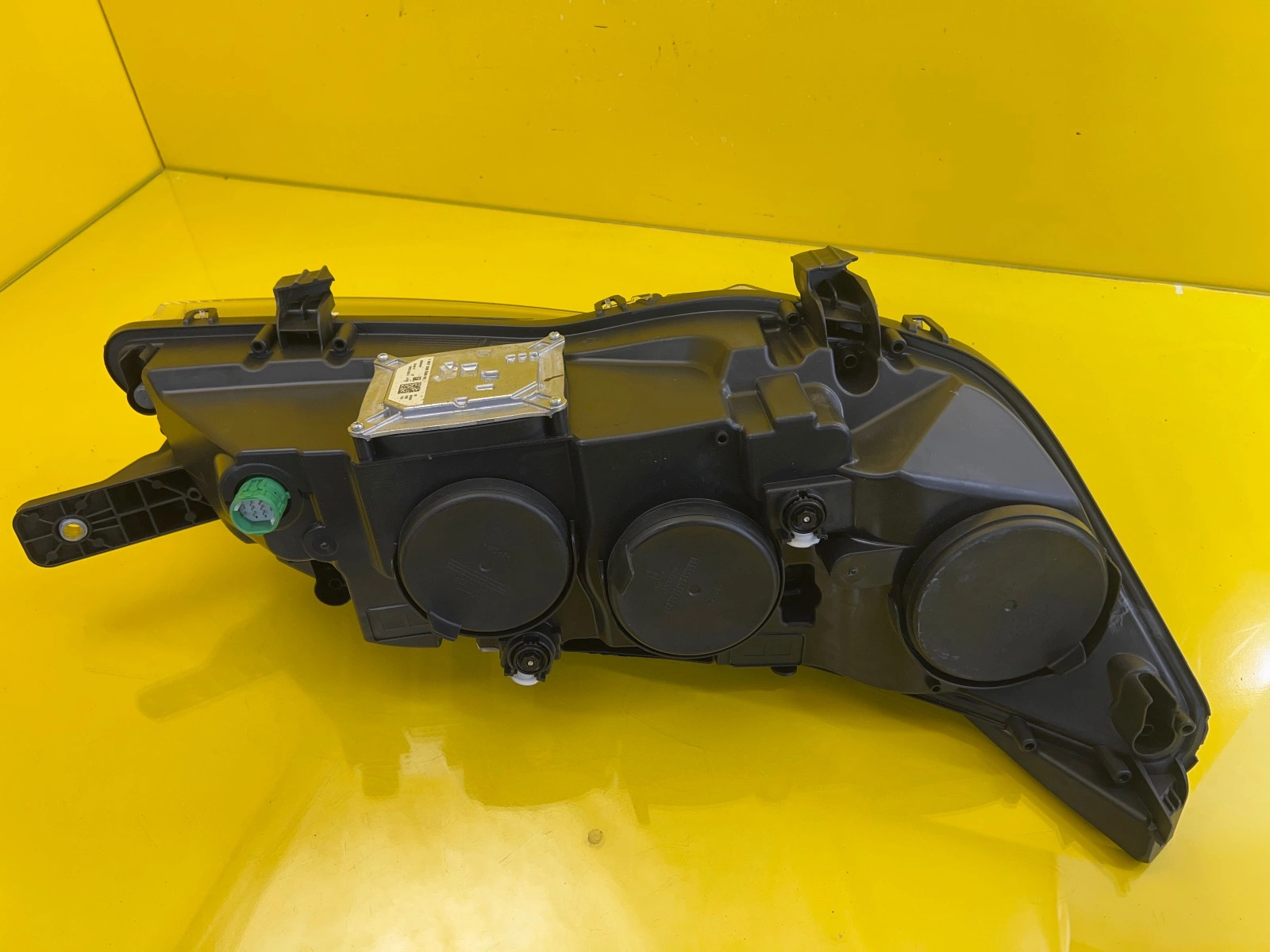 Phare gauche Fiat Ducato III Lift avec LED 1394433080 Autolamps 4 Phare gauche Fiat Ducato III Lift avec LED 1394433080