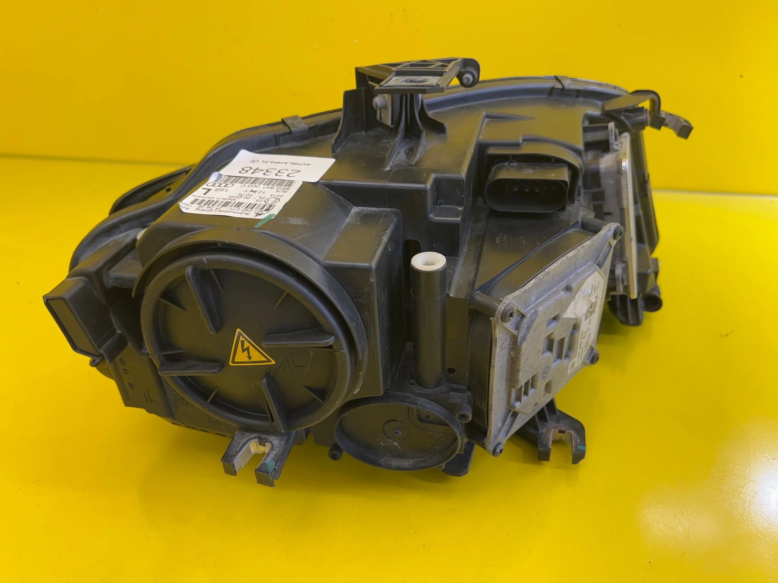 Phare gauche Audi A4 B8 8K0 Xenon non tournant 8K0941003C Autolamps 3 Phare gauche Audi A4 B8 8K0 Xenon non tournant 8K0941003C