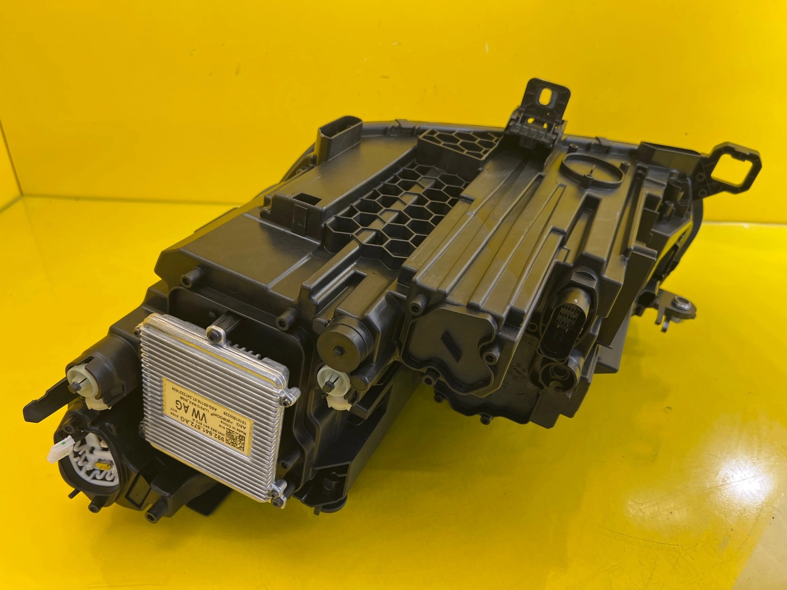 Phare avant droit VW Tiguan III Full Led 571941036C Autolamps 5 Phare avant droit VW Tiguan III Full Led 571941036C