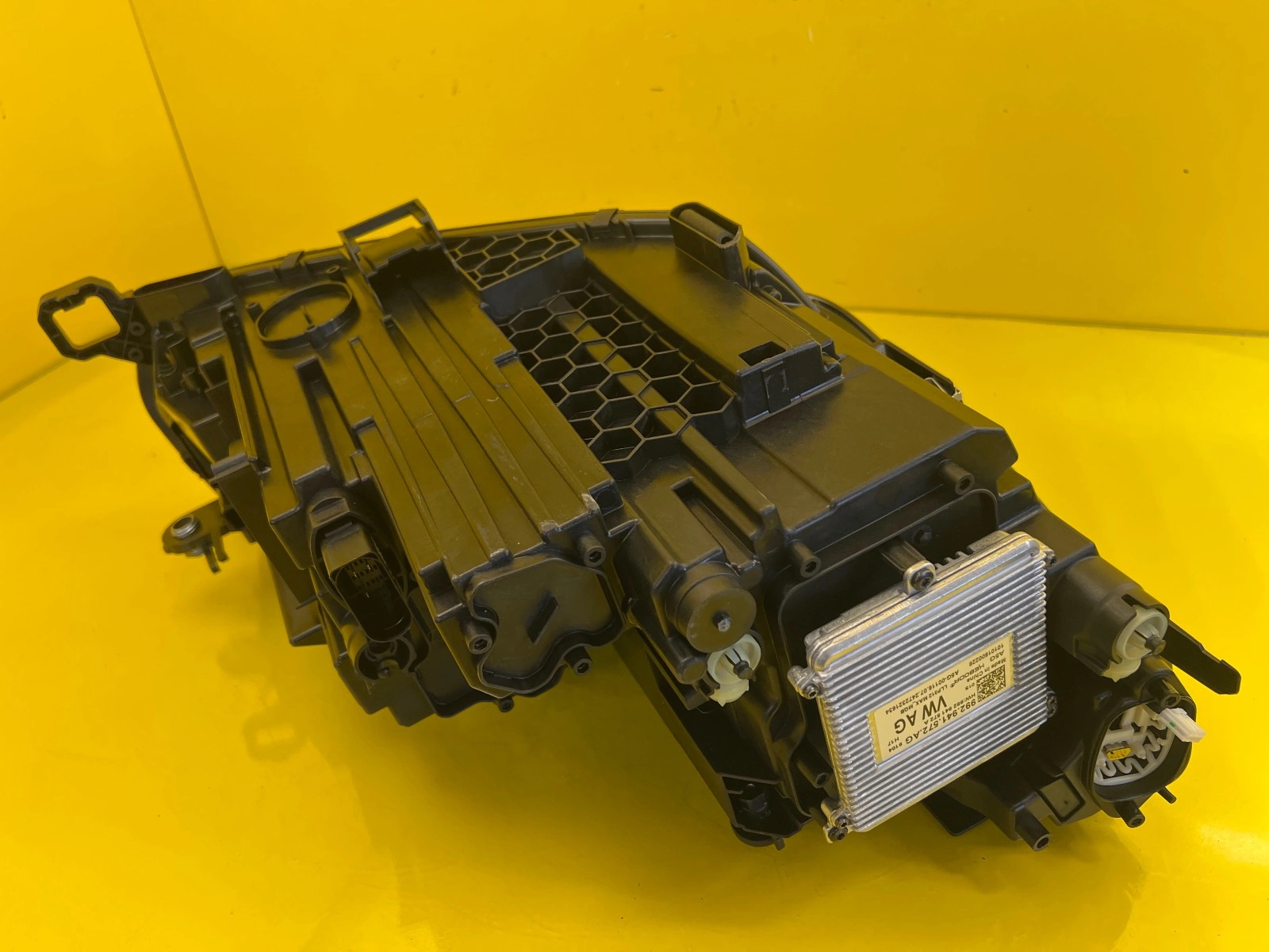 Phare avant gauche VW Tiguan III Full Led 571941035C Autolamps 6 Phare avant gauche VW Tiguan III Full Led 571941035C