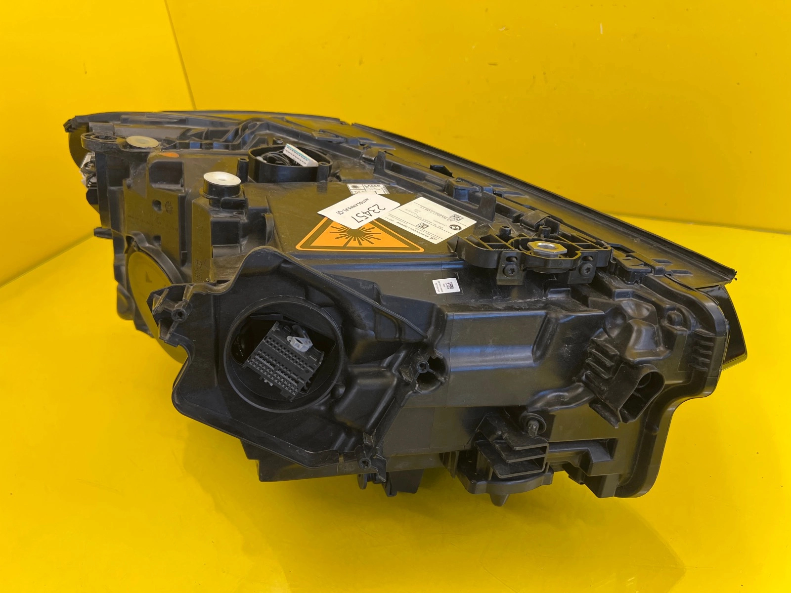 Phare gauche BMW X3 G01 Lift 20- Laser 5A29217-09 Autolamps 4 Phare gauche BMW X3 G01 Lift 20- Laser 5A29217-09