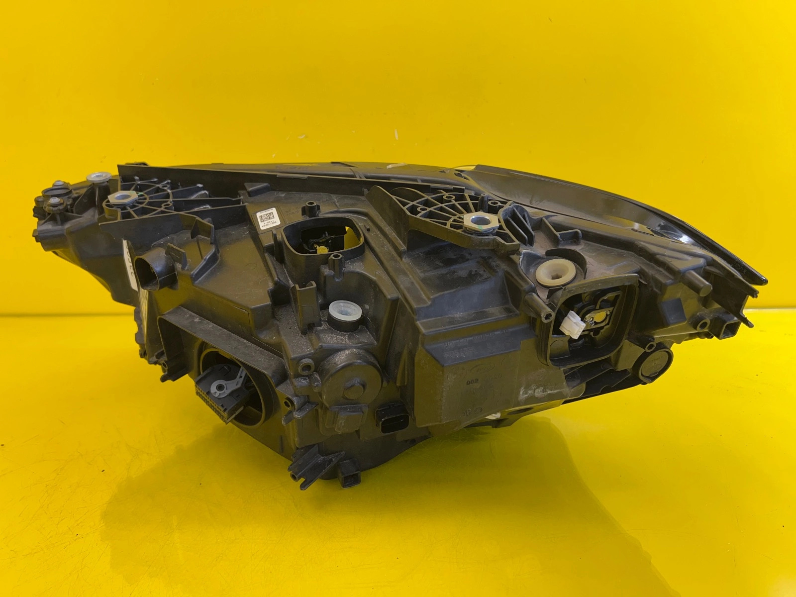 Phare droit BMW 4 G22 G23 G26 Full Led 5A29B18-02 Autolamps 4 Phare droit BMW 4 G22 G23 G26 Full Led 5A29B18-02