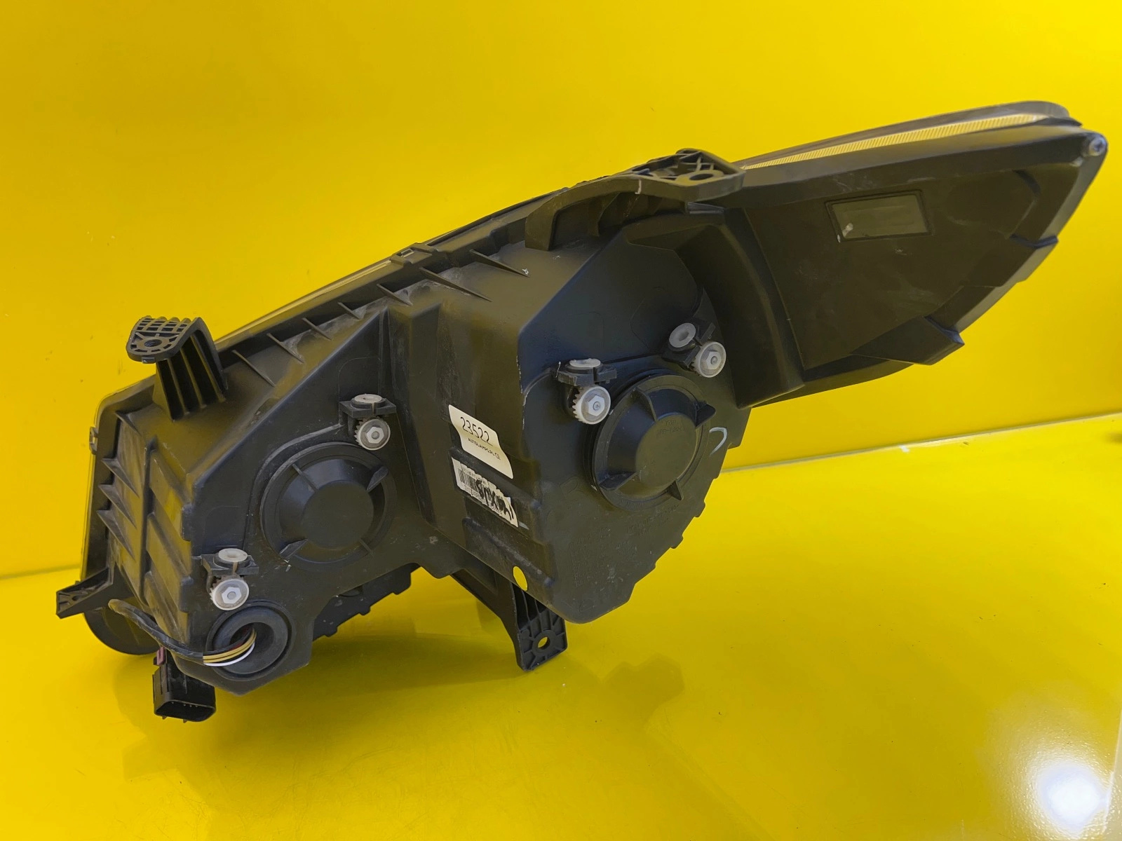 Phare droit Maxus LDV G10 Normal 14- Autolamps 3 Phare droit Maxus LDV G10 Normal 14-