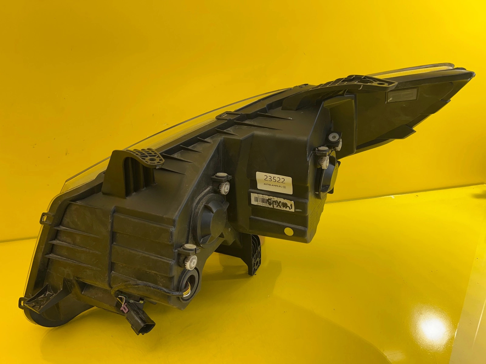 Phare droit Maxus LDV G10 Normal 14- Autolamps 4 Phare droit Maxus LDV G10 Normal 14-