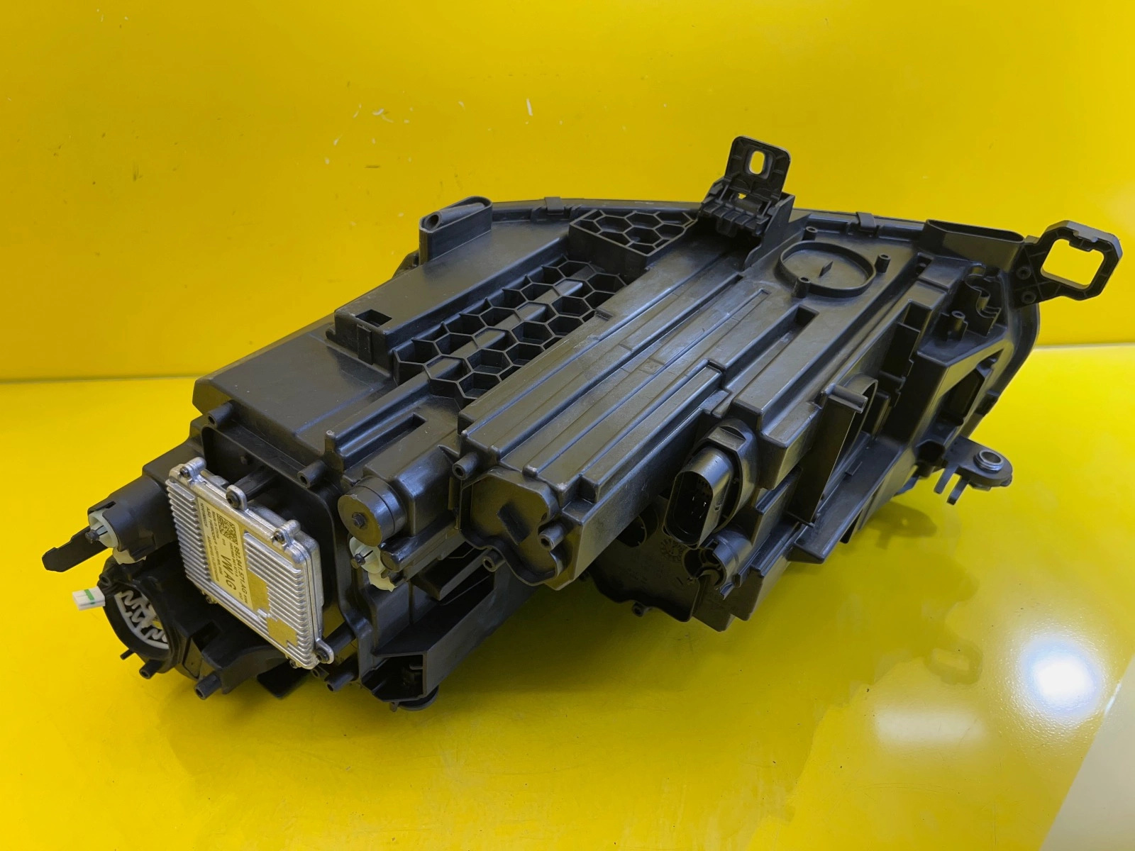 Phare avant droit VW Tiguan III 3 571 Full Led 2024- 571941006B Autolamps 7 Phare avant droit VW Tiguan III 3 571 Full Led 2024- 571941006B