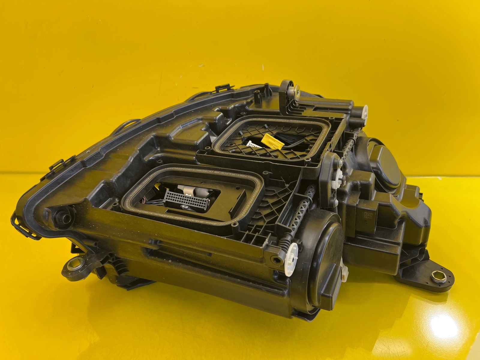 Phare gauche Mercedes Classe E W213 Led Multibeam A2139068339 Autolamps 5 Phare gauche Mercedes Classe E W213 Led Multibeam A2139068339