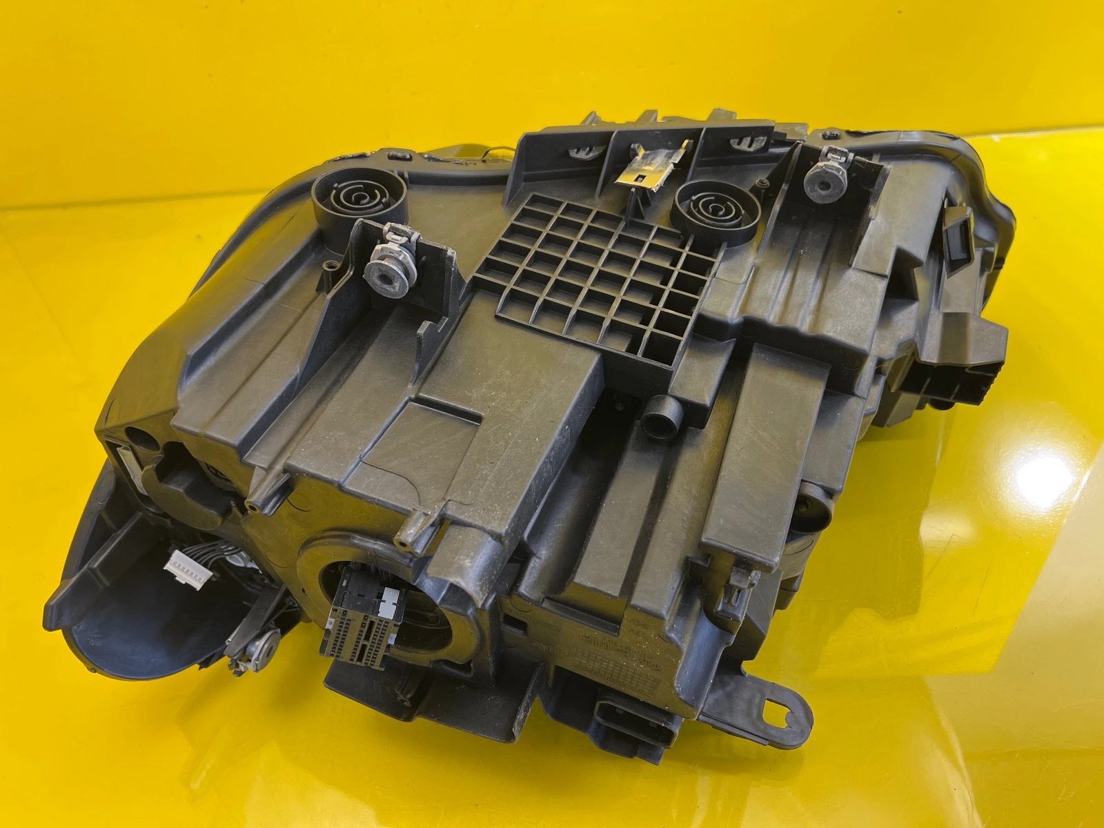 Phare droit BMW X1 F48 Lift LCI Full Led 5A01178-03 Autolamps 6 Phare droit BMW X1 F48 Lift LCI Full Led 5A01178-03