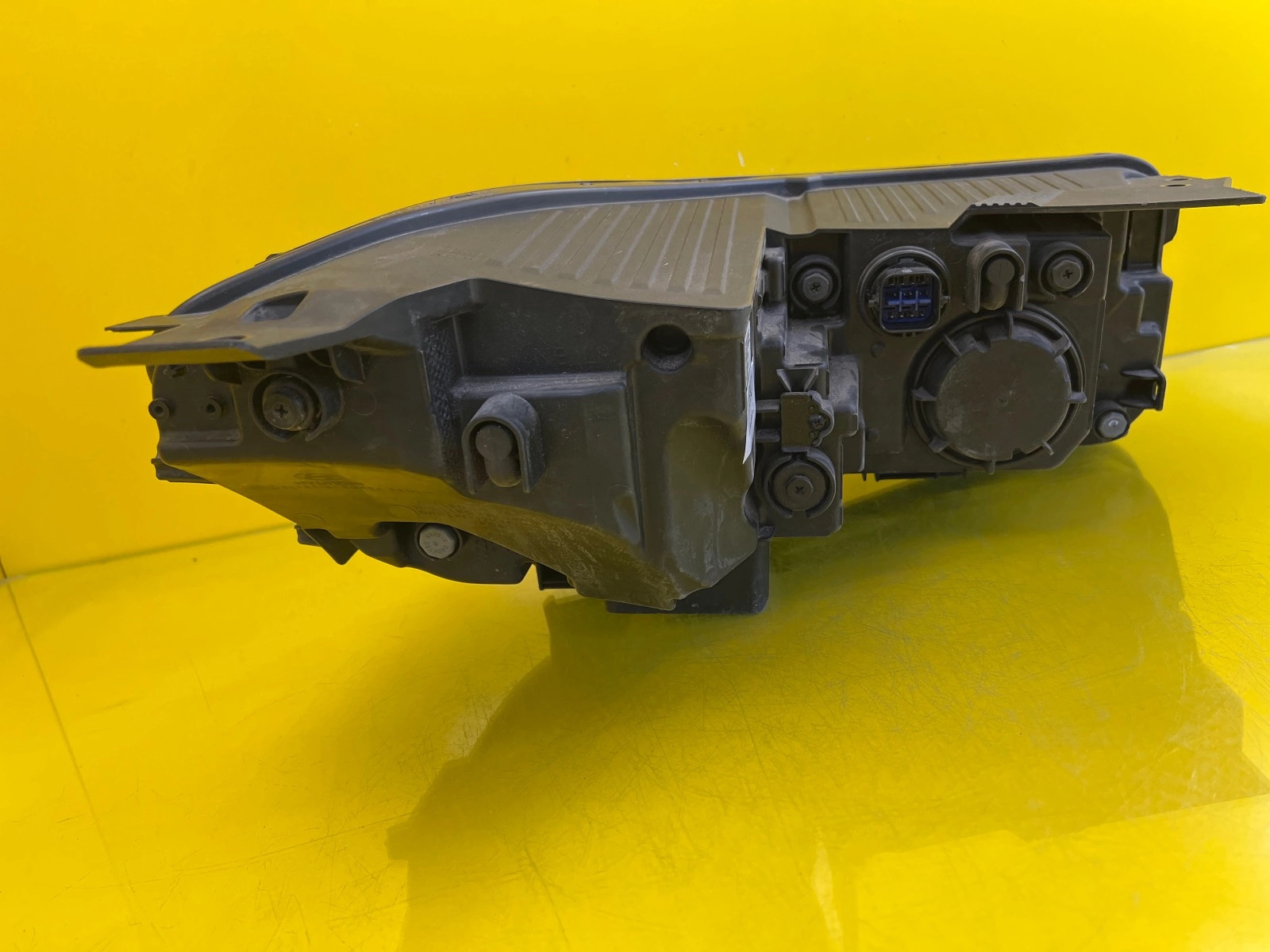 Phare avant gauche Hyundai Ioniq 5 V Full Led Autolamps 3 Phare avant gauche Hyundai Ioniq 5 V Full Led