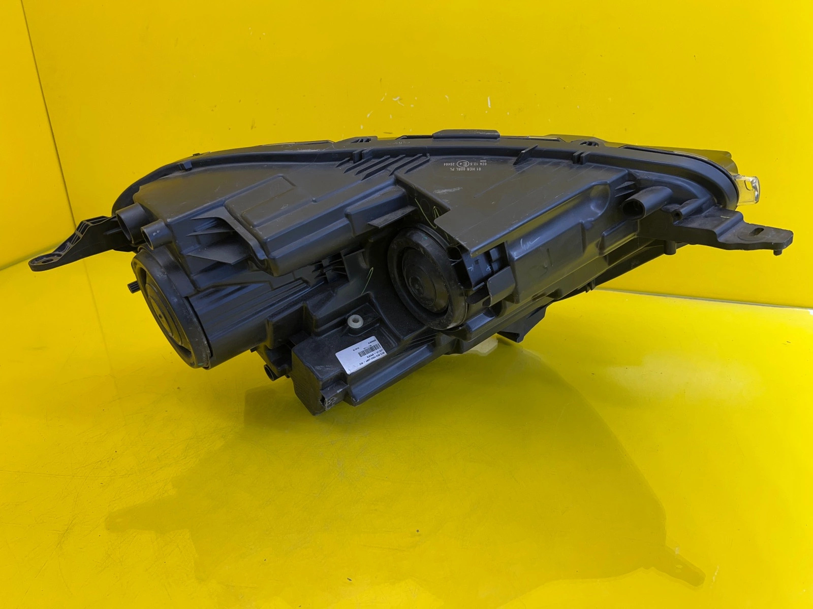 Phare gauche Ford Ecosport ST MK2 Lift GN15-13W030-YA Autolamps 5 Phare gauche Ford Ecosport ST MK2 Lift GN15-13W030-YA