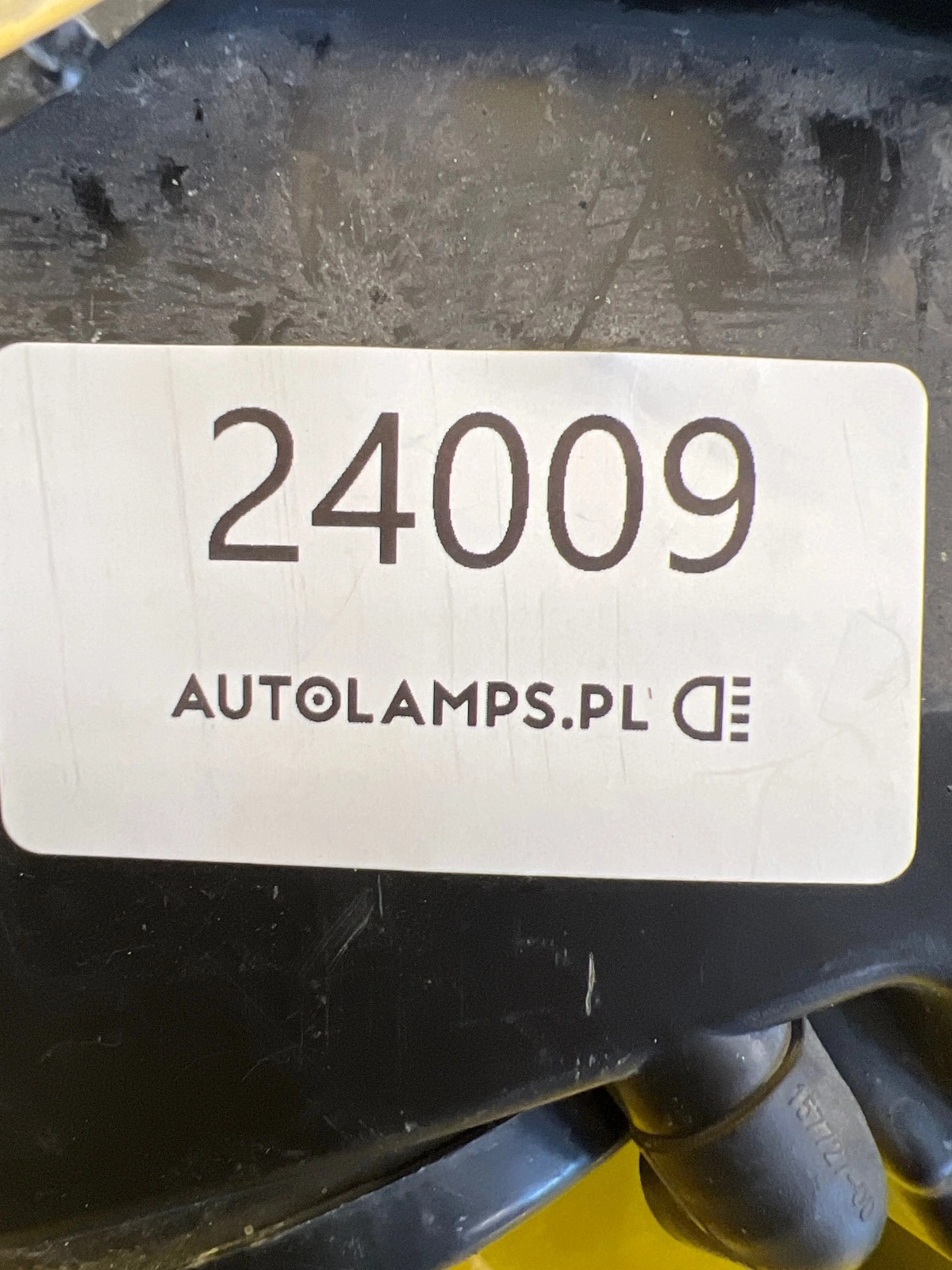 Phare Mercedes ML W164 05-08 Lampe Droite Lentille Normale Noir Autolamps 2 Phare Mercedes ML W164 05-08 Lampe Droite Lentille Normale Noir