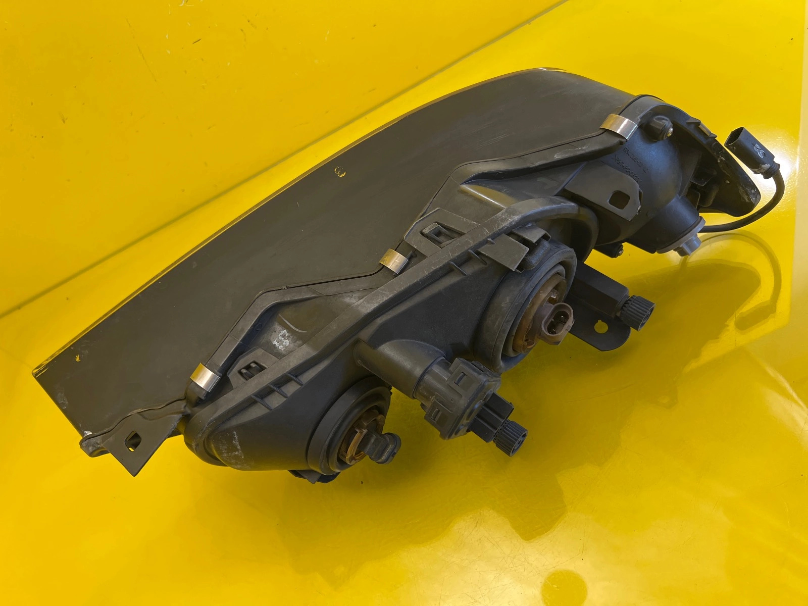 Phare avant gauche BMW Z3 E36 95- Autolamps 5 Phare avant gauche BMW Z3 E36 95-