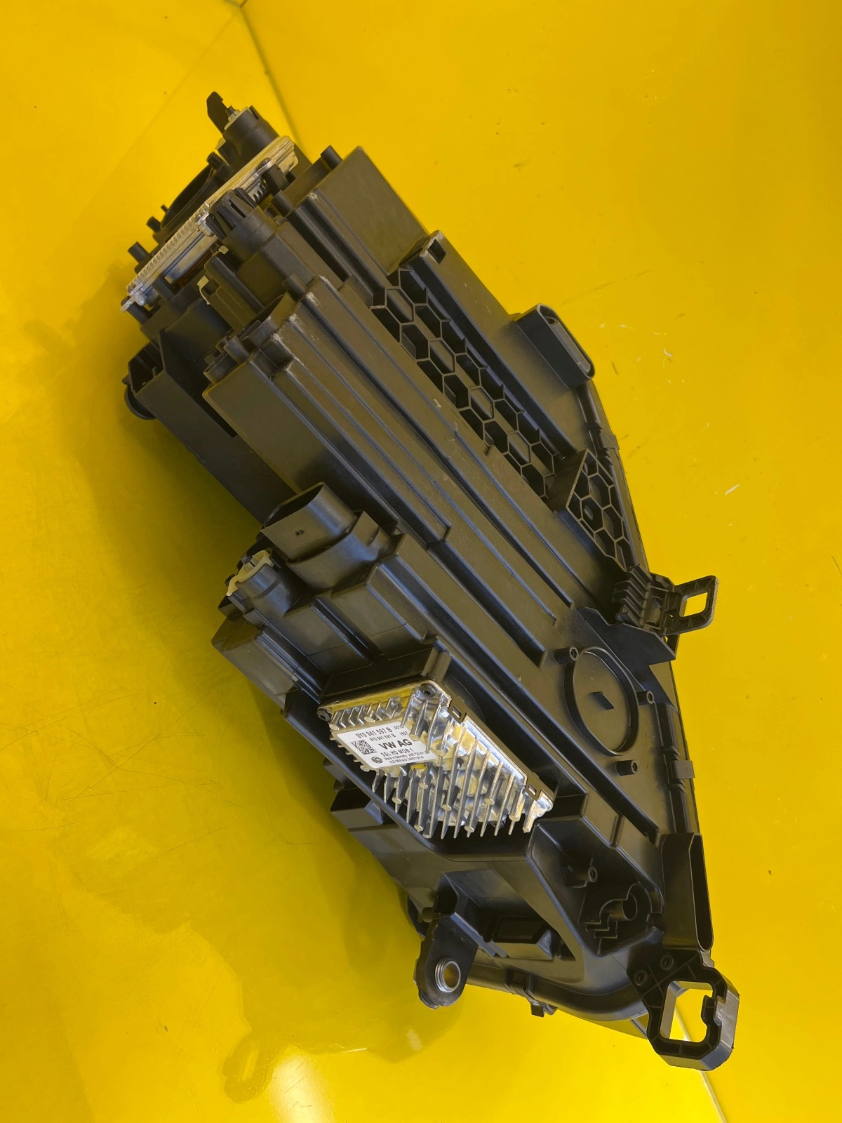 Phare avant droit VW Tiguan 3 III 571 Full Led 571941060G Autolamps 7 Phare avant droit VW Tiguan 3 III 571 Full Led 571941060G