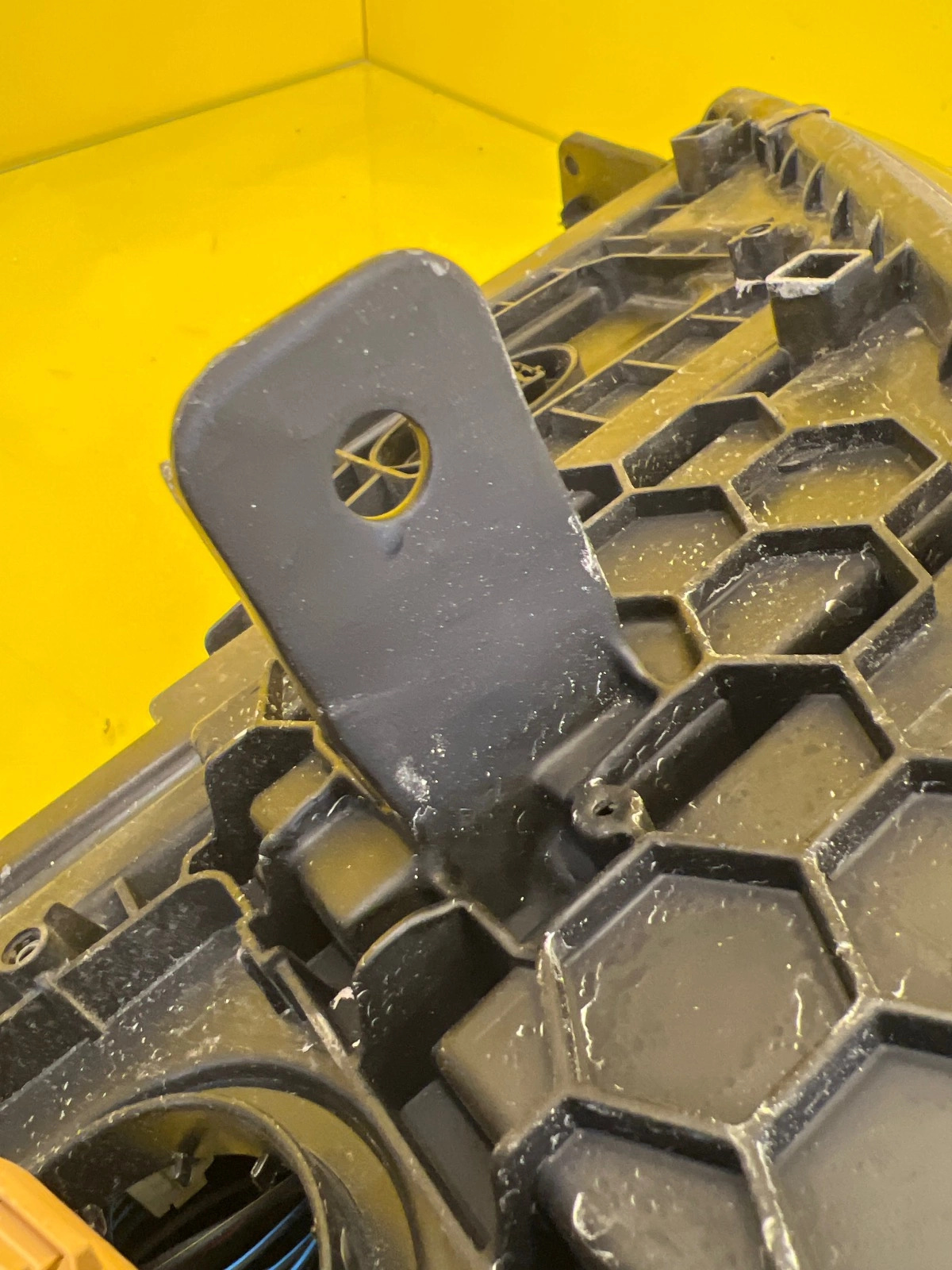 Phare gauche Skoda Yeti FL Lift 13- Bi-Xenon Led lamp 5L1941015C Autolamps 6 Phare gauche Skoda Yeti FL Lift 13- Bi-Xenon Led lamp 5L1941015C