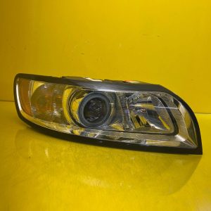 Phare droit Volvo S40 II V50 Lift Xenon 31299588