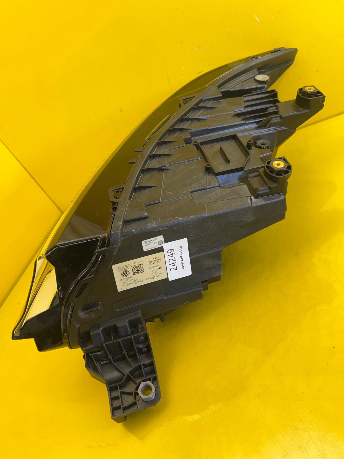 Phare droit VW T7 Multivan Full Led 7T1941078B Autolamps 3 Phare droit VW T7 Multivan Full Led 7T1941078B