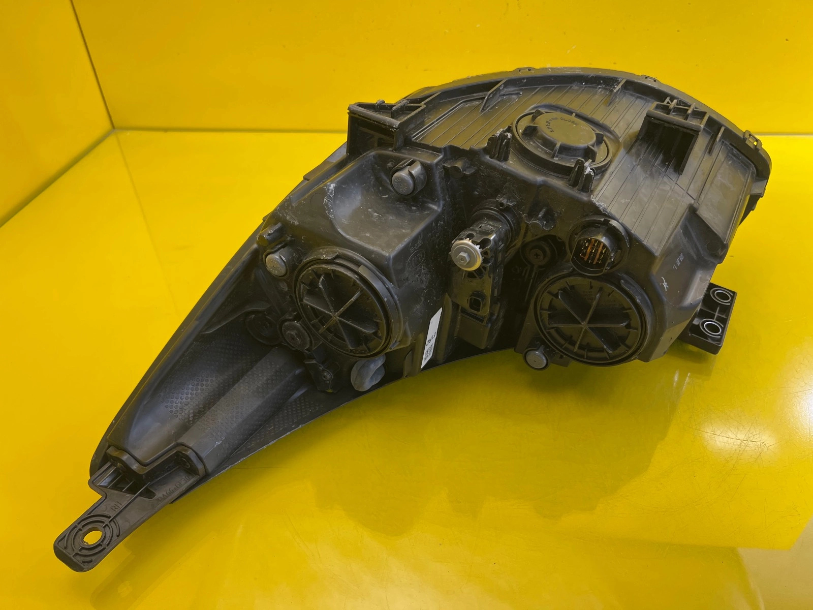 Phare avant droit Kia Soul 2 Lift Led Two Lens EV Hybrid Autolamps 6 Phare avant droit Kia Soul 2 Lift Led Two Lens EV Hybrid