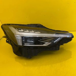 Polestar 2 II Projecteur Droit Full Led 2020- P31698071