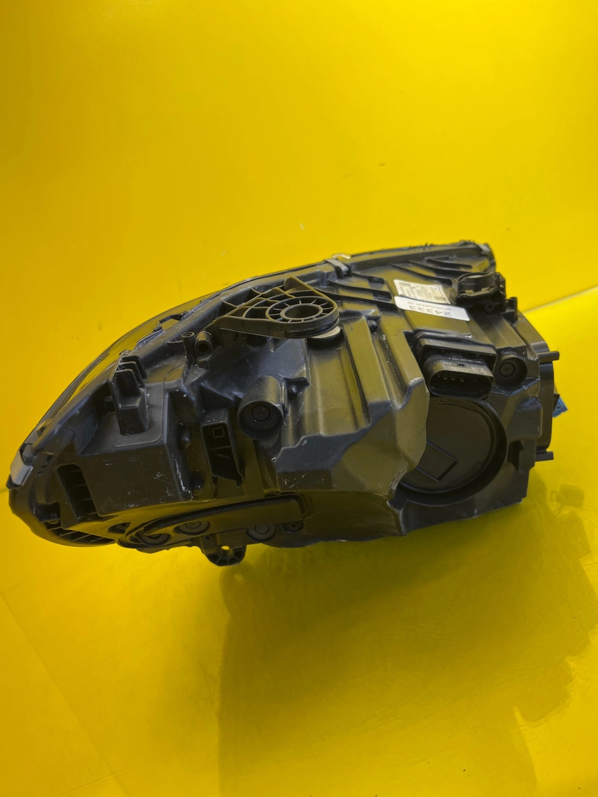 Phare gauche Mercedes Classe C W206 Full Led Digital Light A2069064703 21- Autolamps 4 Phare gauche Mercedes Classe C W206 Full Led Digital Light A2069064703 21-