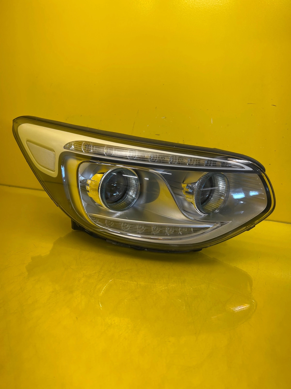 Phare avant droit Kia Soul 2 Lift Led Two Lens EV Hybrid Autolamps Phare avant droit Kia Soul 2 Lift Led Two Lens EV Hybrid