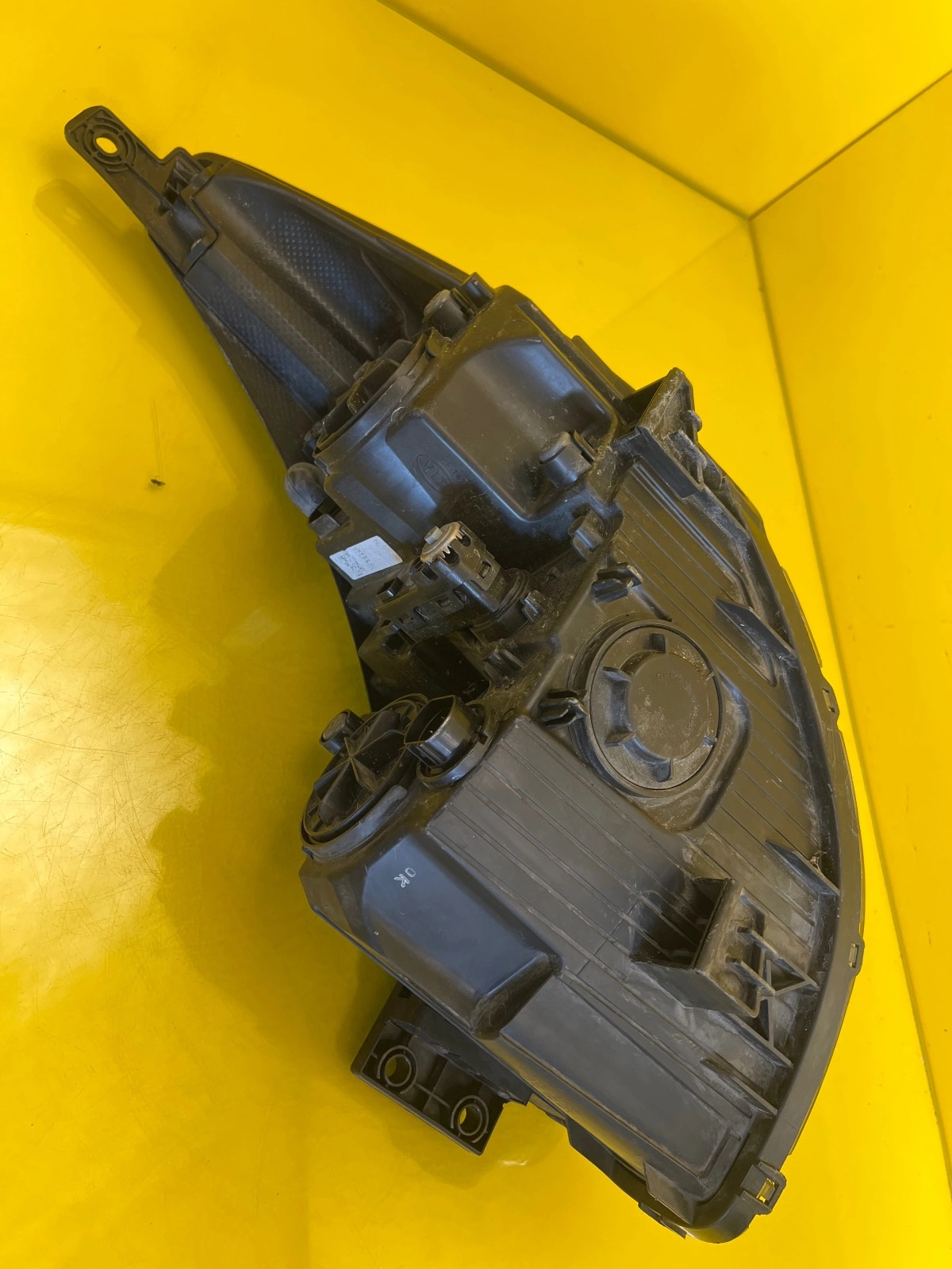 Phare avant droit Kia Soul 2 Lift Led Two Lens EV Hybrid Autolamps 5 Phare avant droit Kia Soul 2 Lift Led Two Lens EV Hybrid