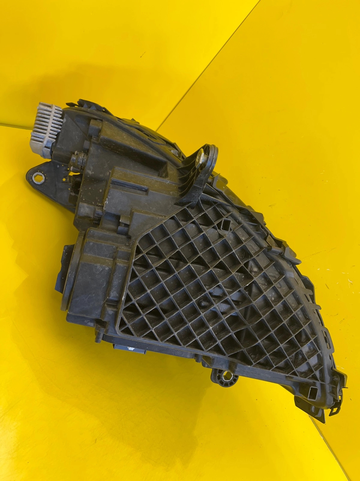 Phare droit W293 Mercedes EQC 293 Full Led A2939060201 Autolamps 5 Phare droit W293 Mercedes EQC 293 Full Led A2939060201