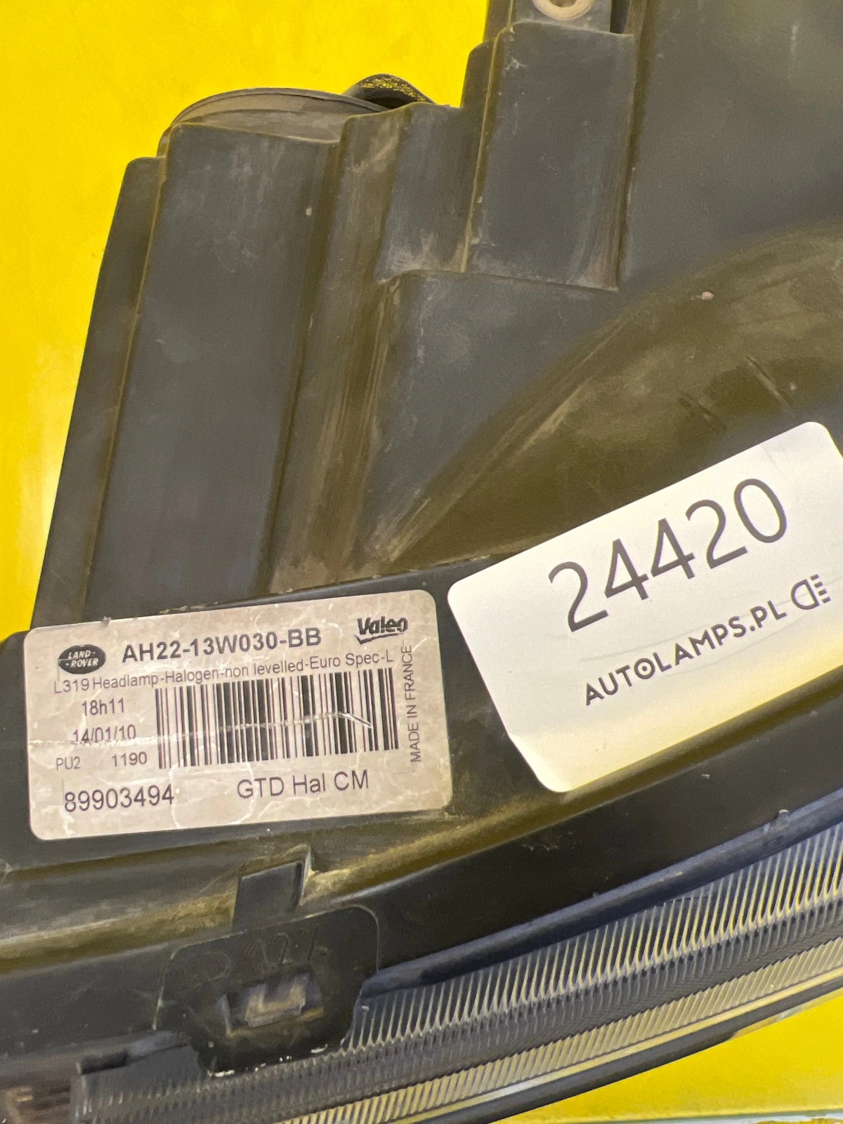 Phare gauche Land Rover Discovery IV 4 lentilles AH22-13W030-BB Autolamps 2 Phare gauche Land Rover Discovery IV 4 lentilles AH22-13W030-BB