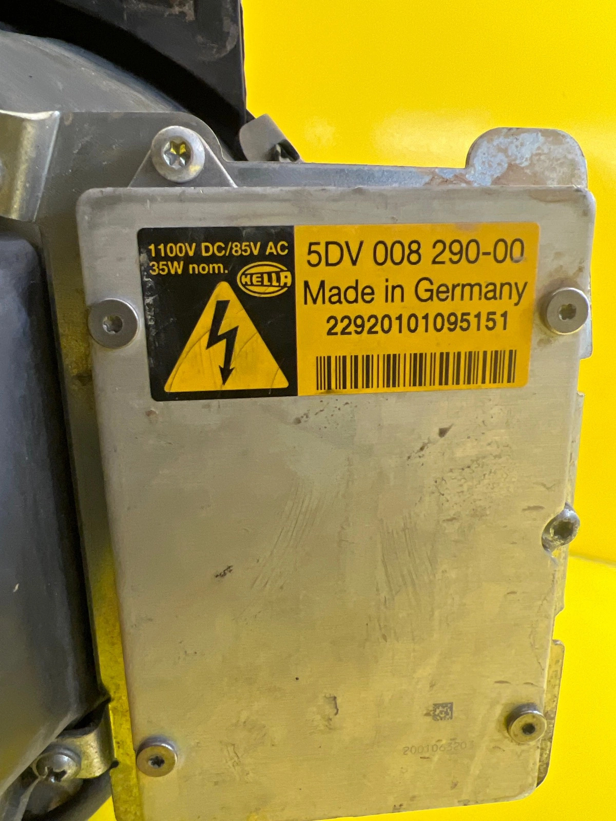 Phare avant gauche Jaguar S-Type Lift Xenon 4R83-13W030-BA Autolamps 6 Phare avant gauche Jaguar S-Type Lift Xenon 4R83-13W030-BA