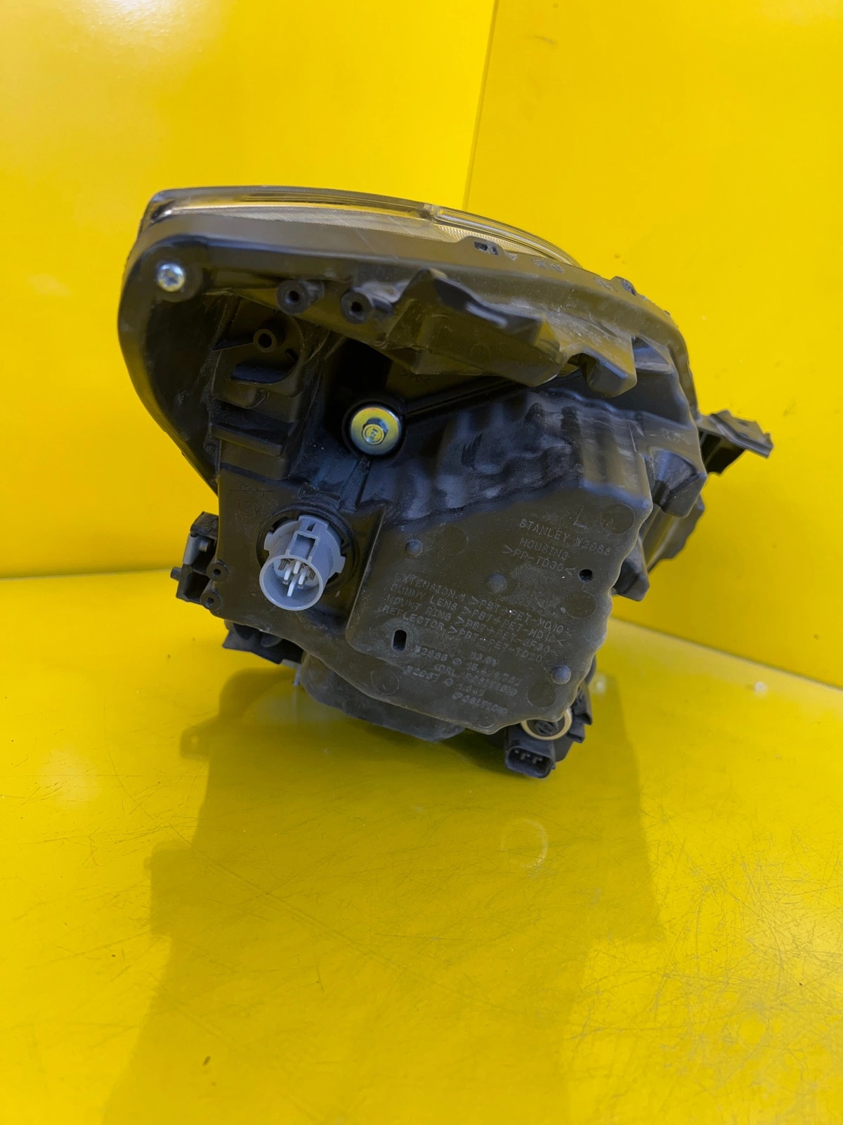 Phare gauche Suzuki Swift MK8 VIII 17+ Full Led Autolamps 3 Phare gauche Suzuki Swift MK8 VIII 17+ Full Led