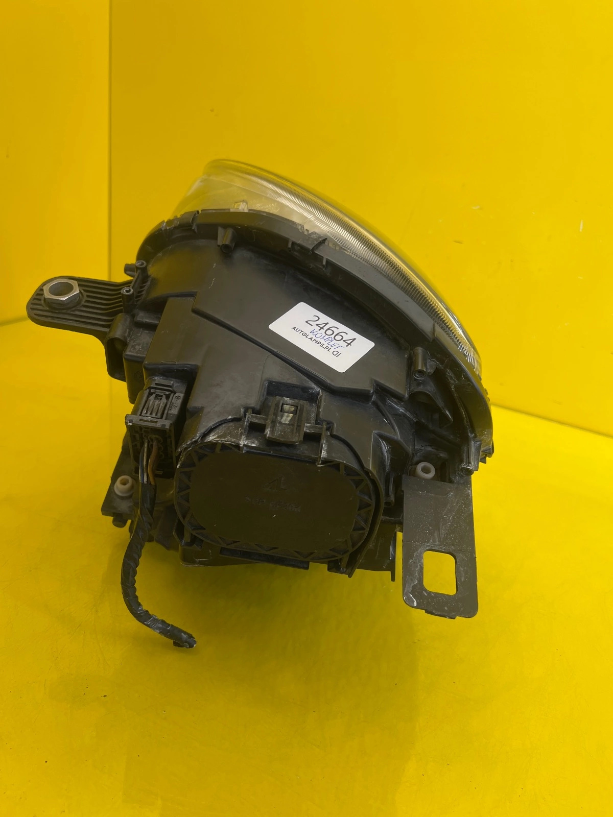 Phare Gauche Droit Mini Countryman R60 Bi-Xenon 9802269 Autolamps 5 Phare Gauche Droit Mini Countryman R60 Bi-Xenon 9802269