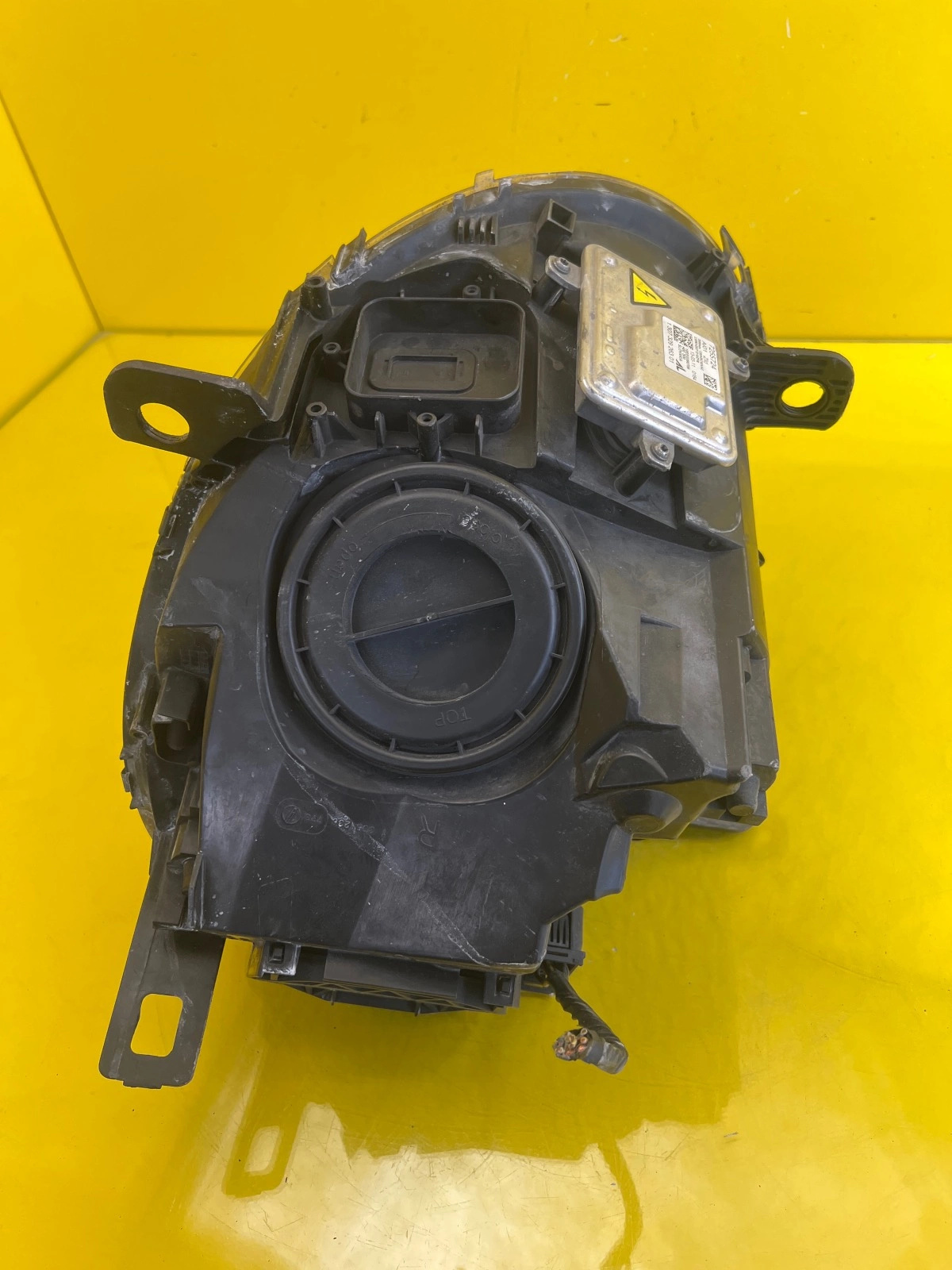 Phare Gauche Droit Mini Countryman R60 Bi-Xenon 9802269 Autolamps 6 Phare Gauche Droit Mini Countryman R60 Bi-Xenon 9802269