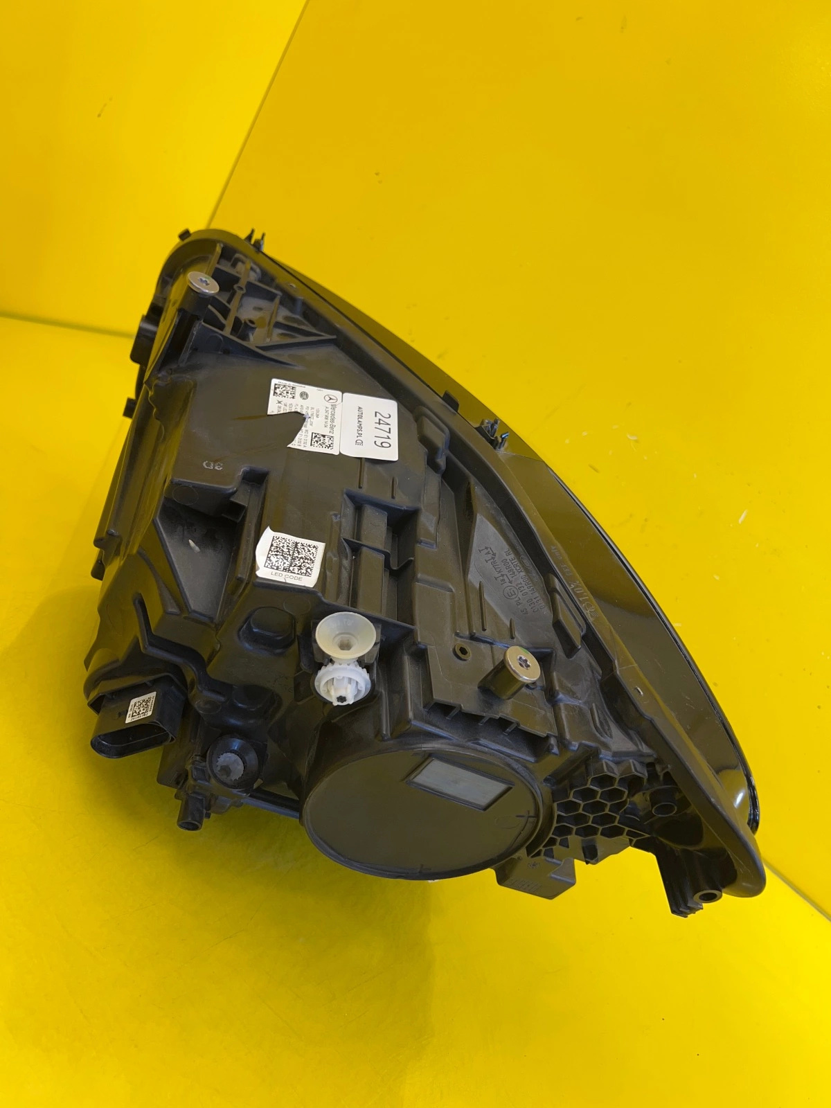 Phare droit Mercedes Classe B W247 Full Led Multibeam A2479061404 Autolamps 4 Phare droit Mercedes Classe B W247 Full Led Multibeam A2479061404