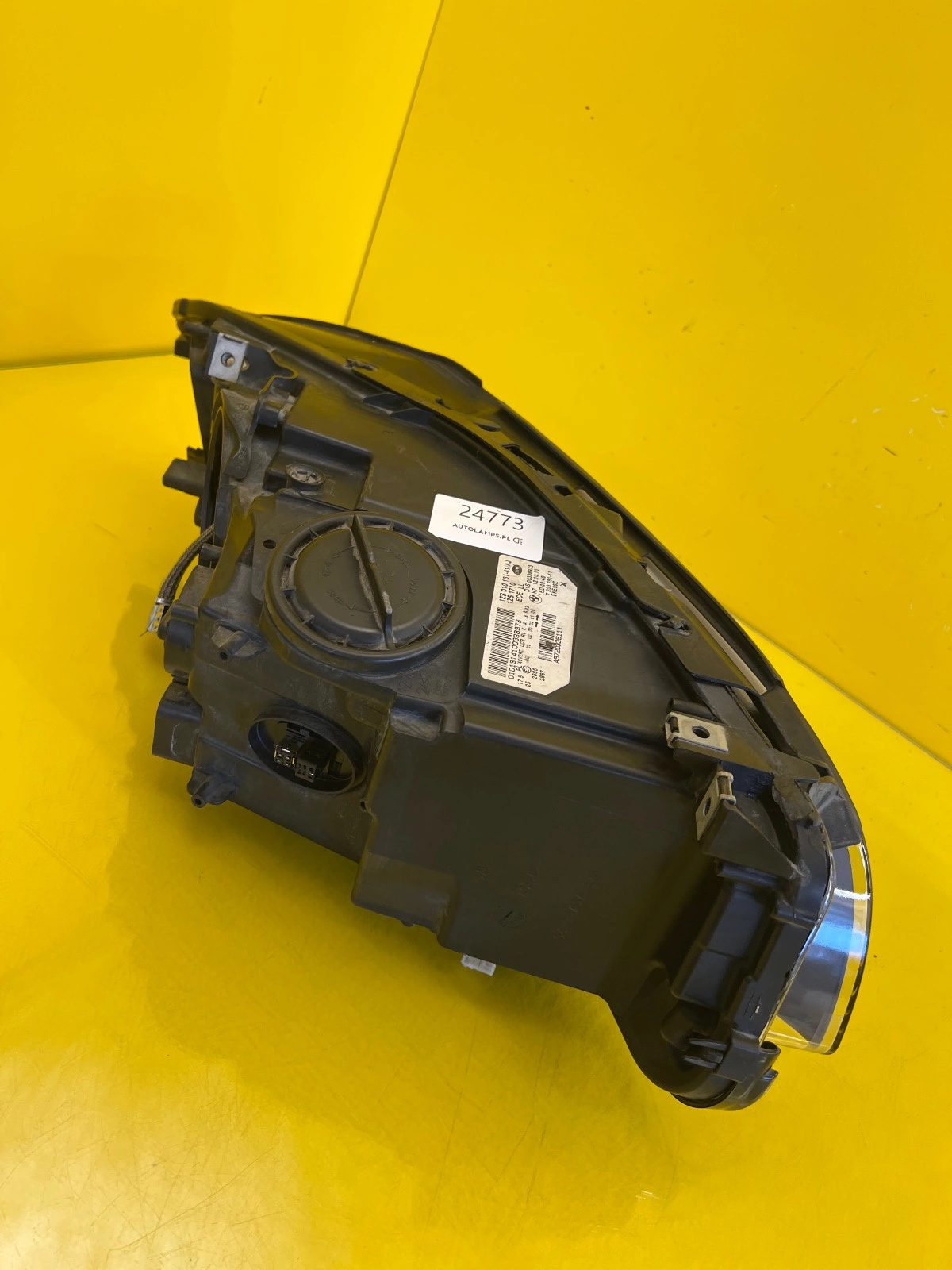 Phare gauche BMW 5 F10 F11 Xenon Torsion 7203251-11 Autolamps 3 Phare gauche BMW 5 F10 F11 Xenon Torsion 7203251-11